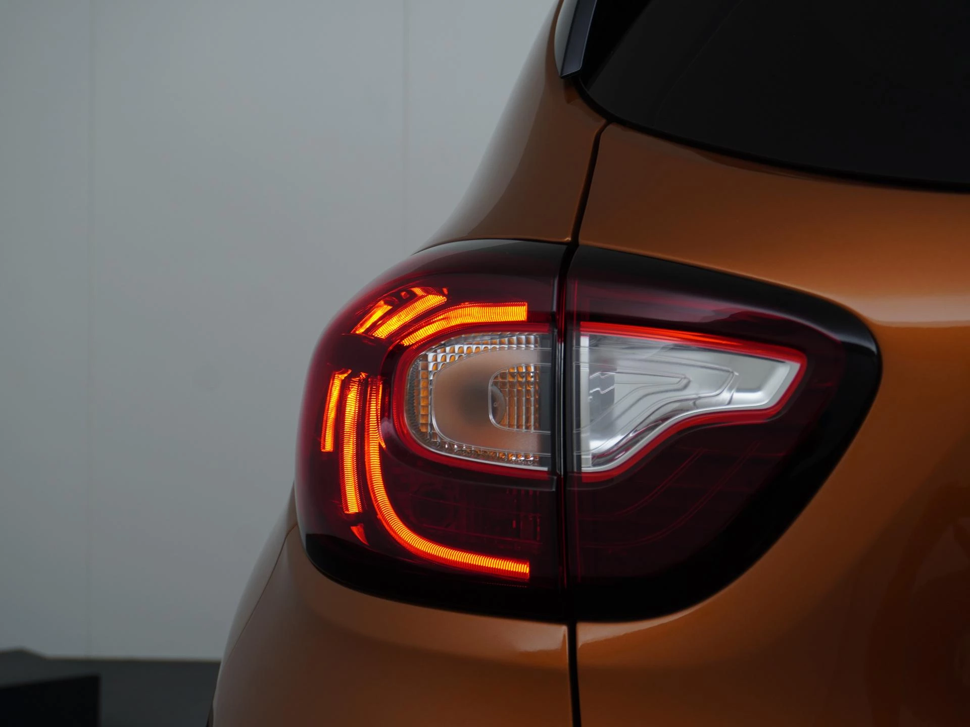 Renault-Captur-image-34
