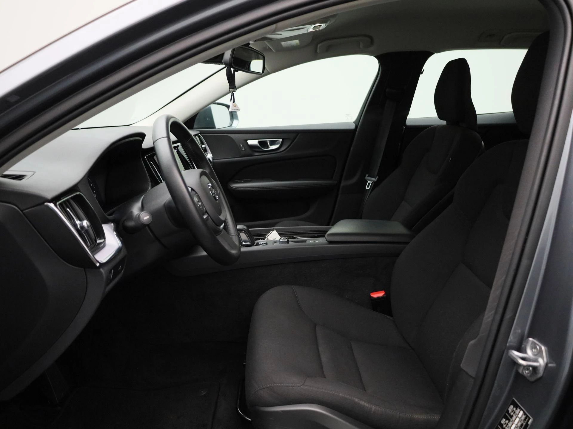 Volvo-V60-image-8