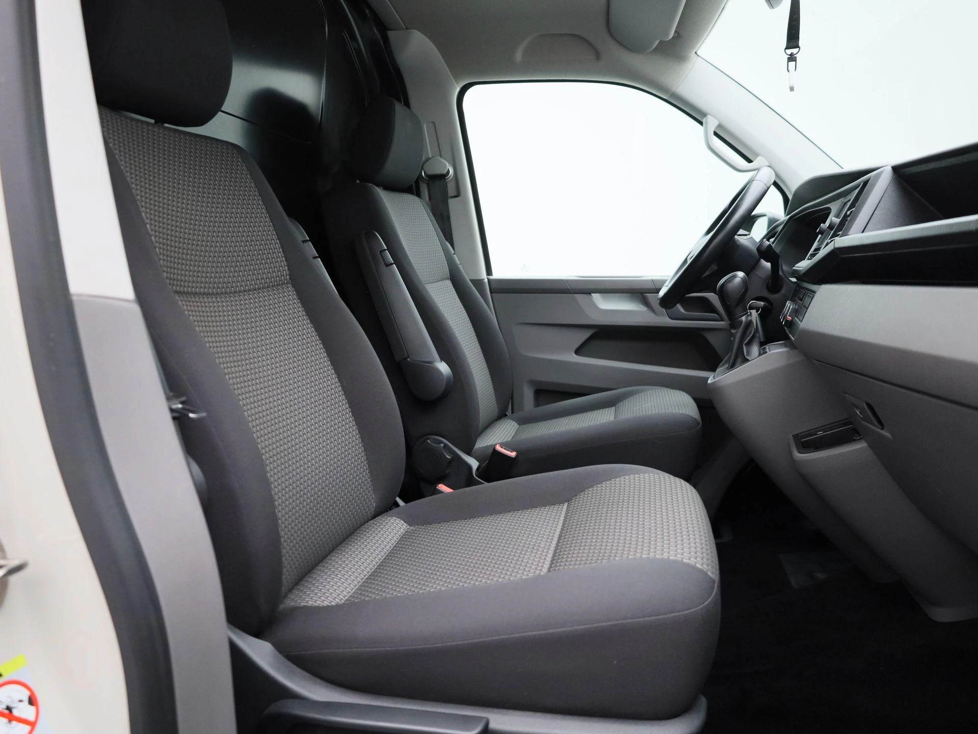 Volkswagen Transporter 2.0 TDI L1H1 150PK