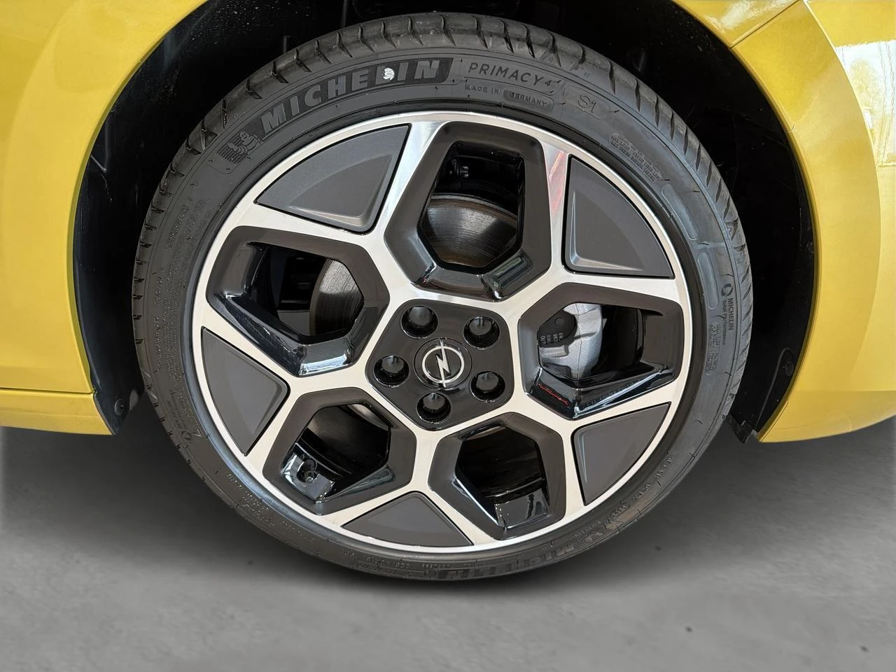 Opel-Astra-image-5
