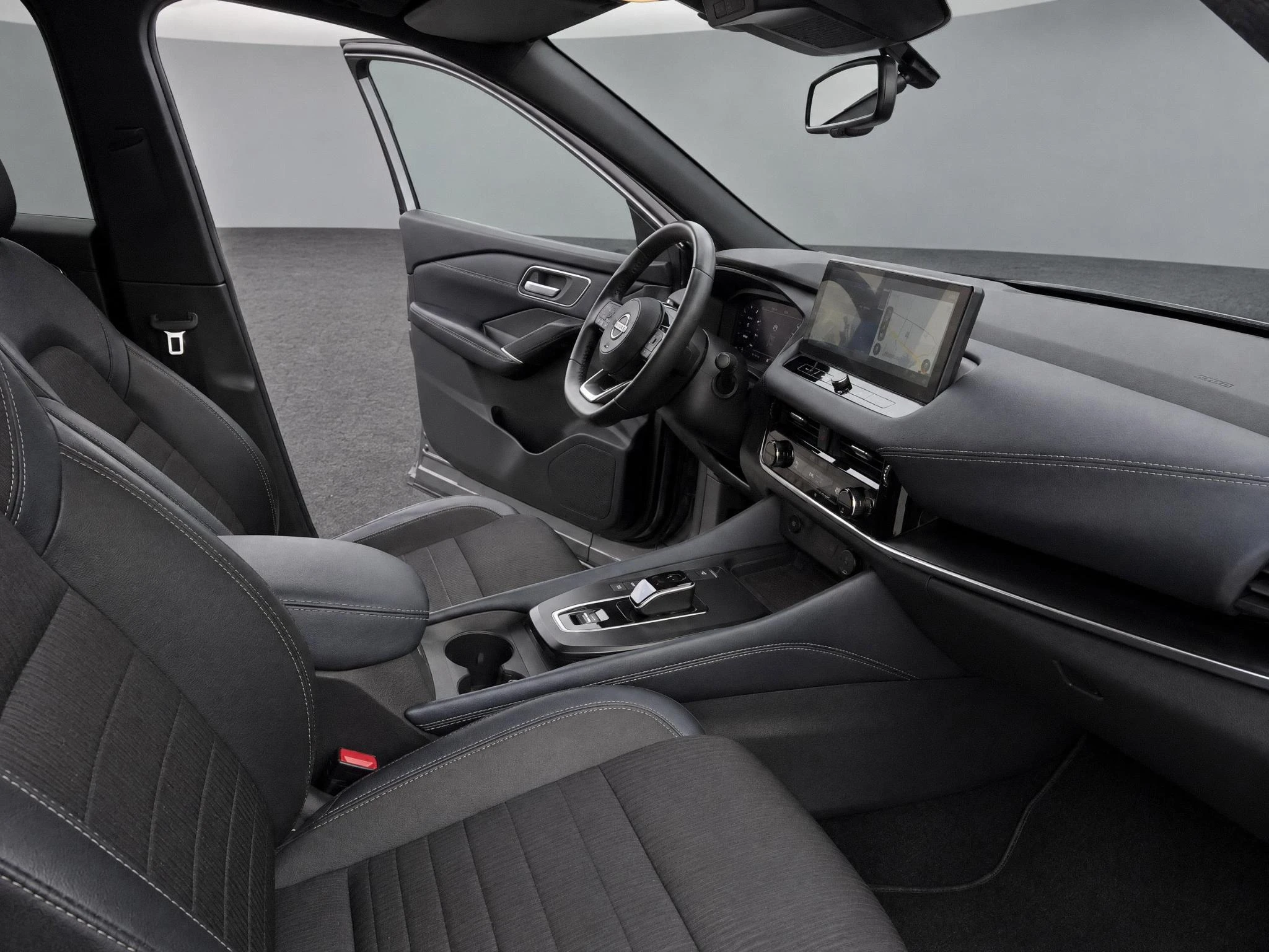 Nissan-QASHQAI-image-12