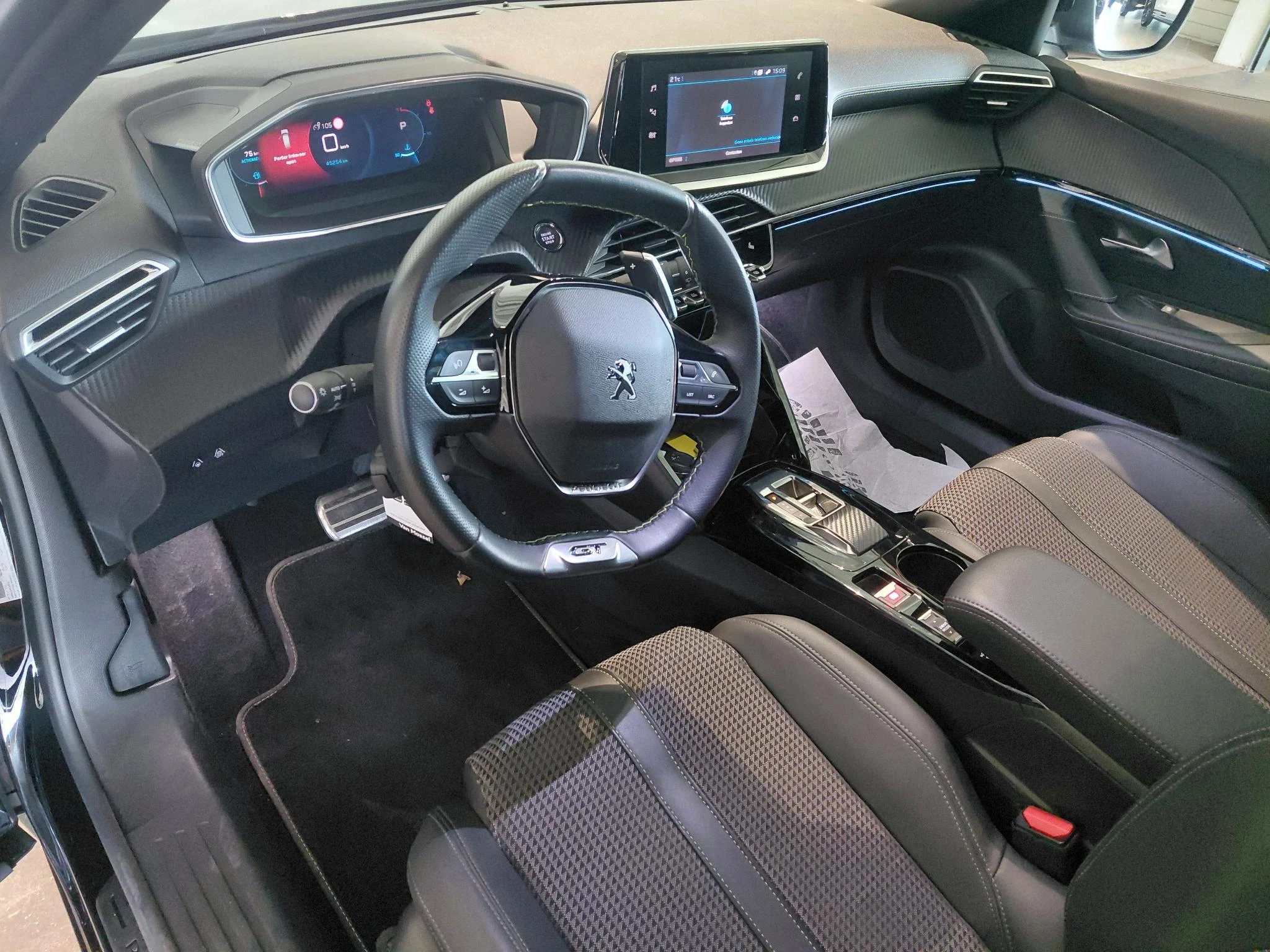 Peugeot-2008-image-7
