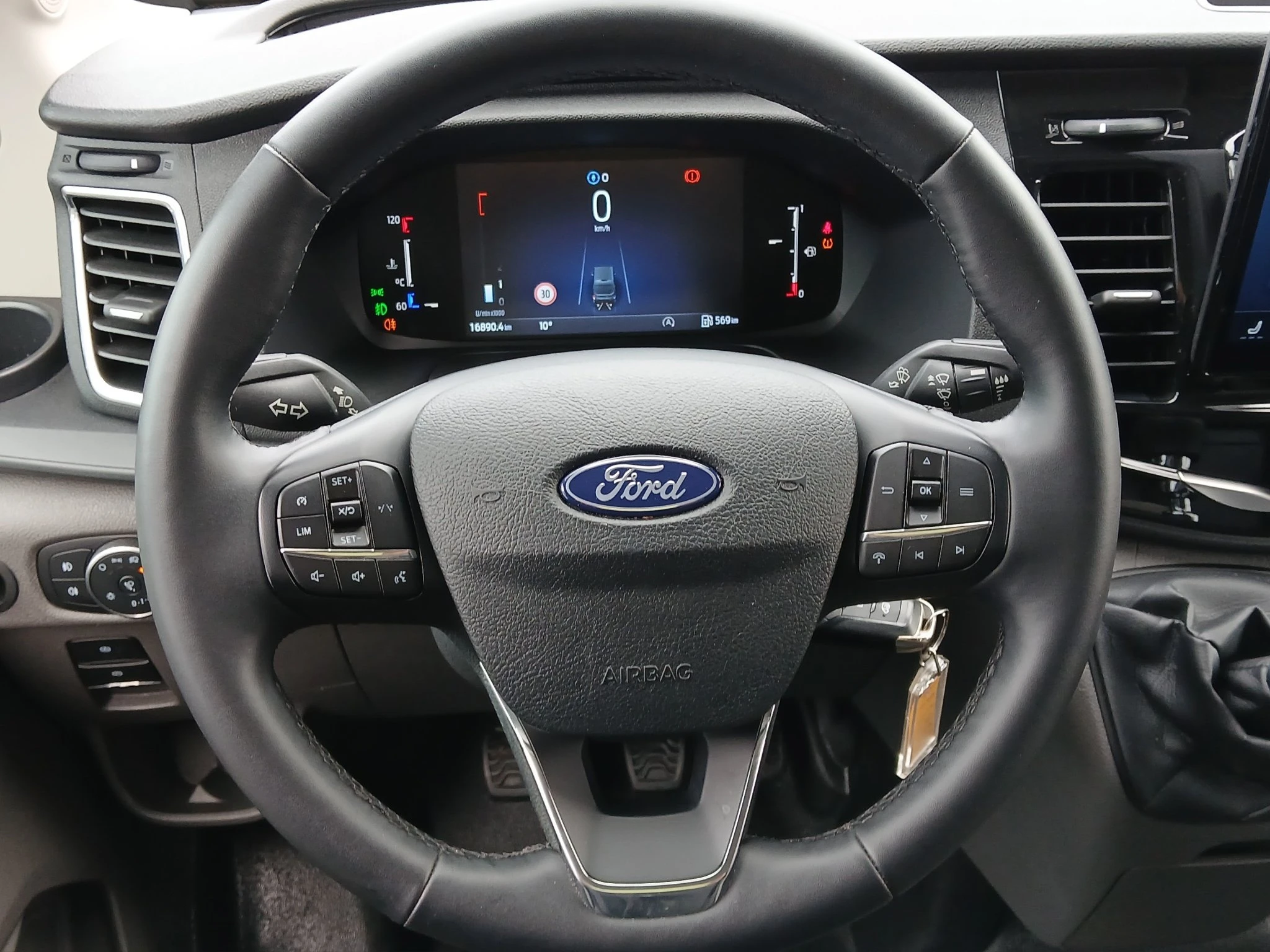 Ford-Transit-image-12