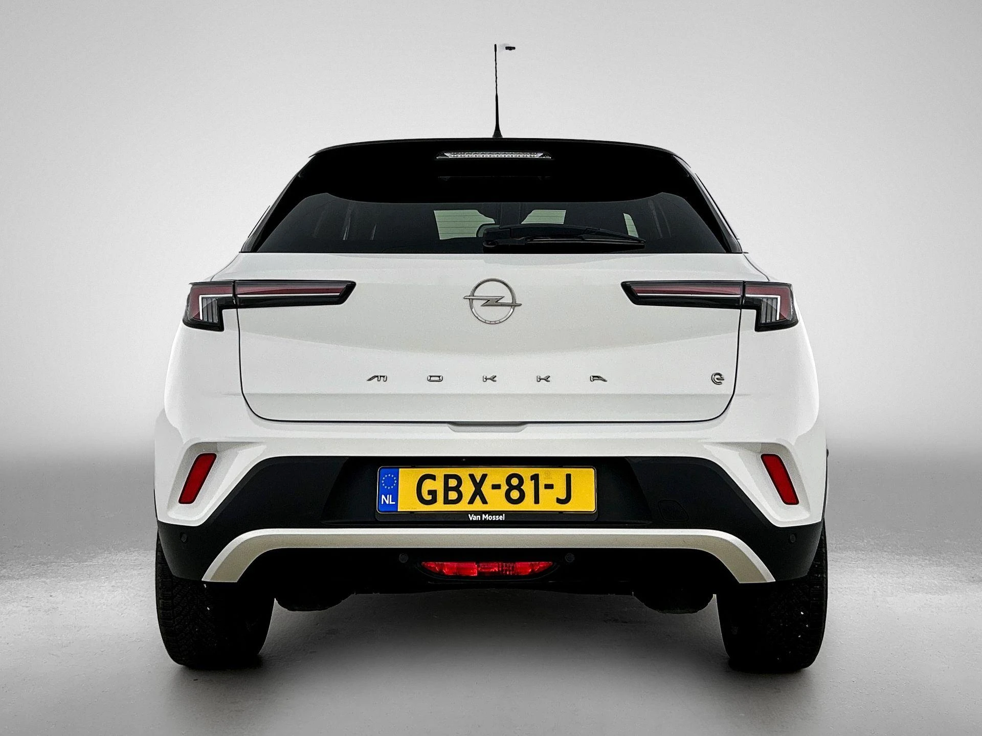 Opel-Mokka-e-image-2