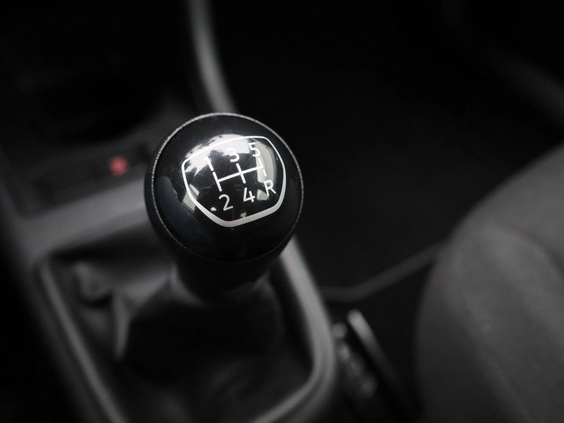 Volkswagen-up!-image-18