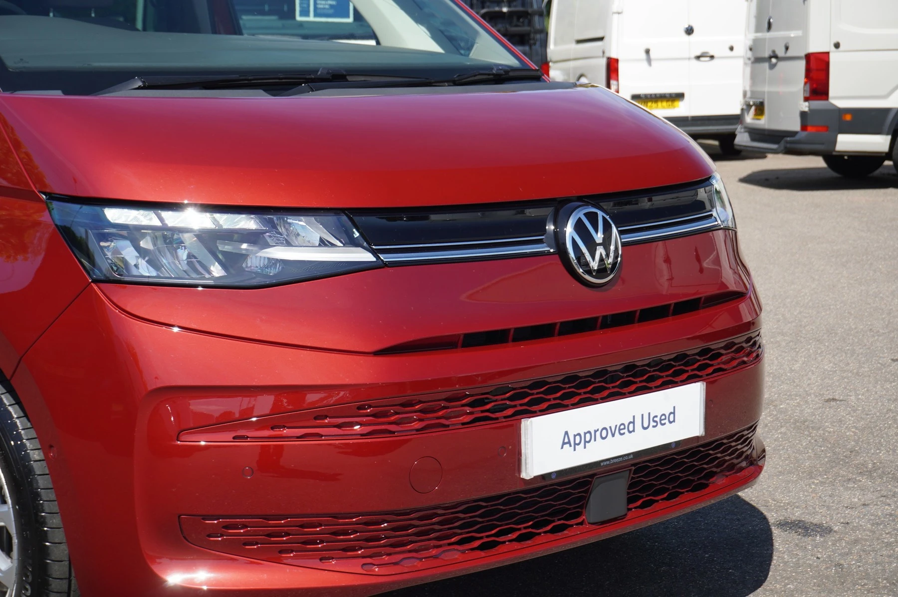 Volkswagen-Multivan-image-34