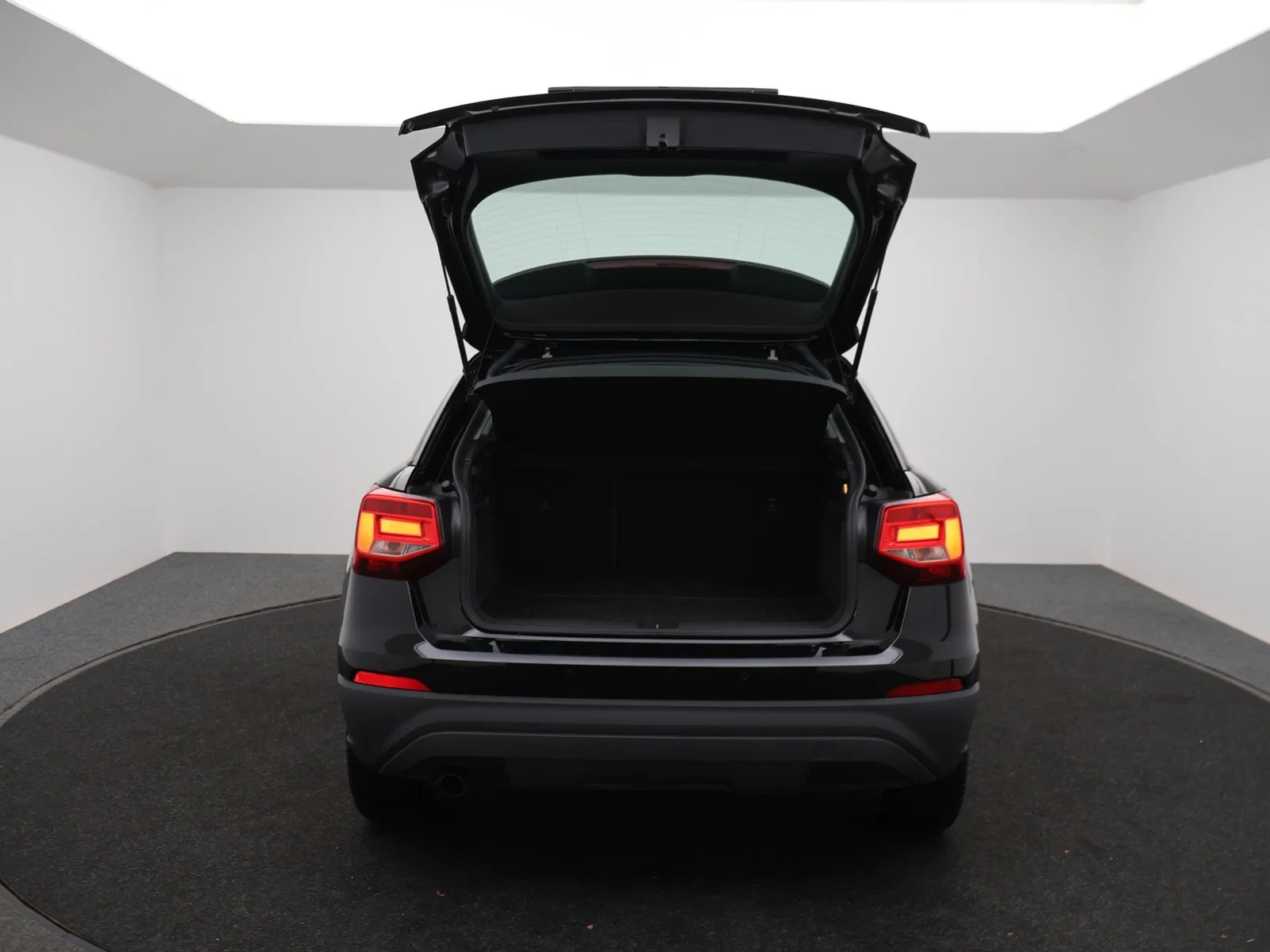 Audi Q2 Audi Q2 1.0TFSI *AUTOMAAT*NAVI*CRUISE*ZETELVERWARMING*PDC*...*