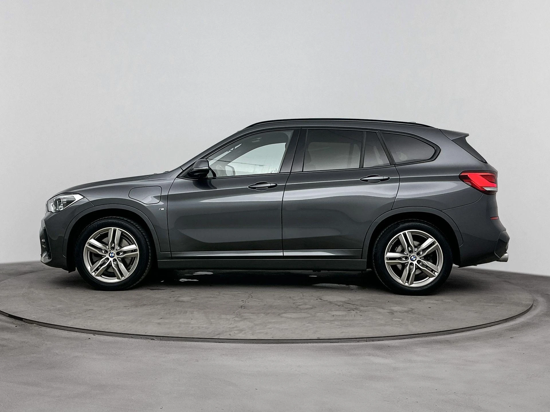 BMW-X1-image-1