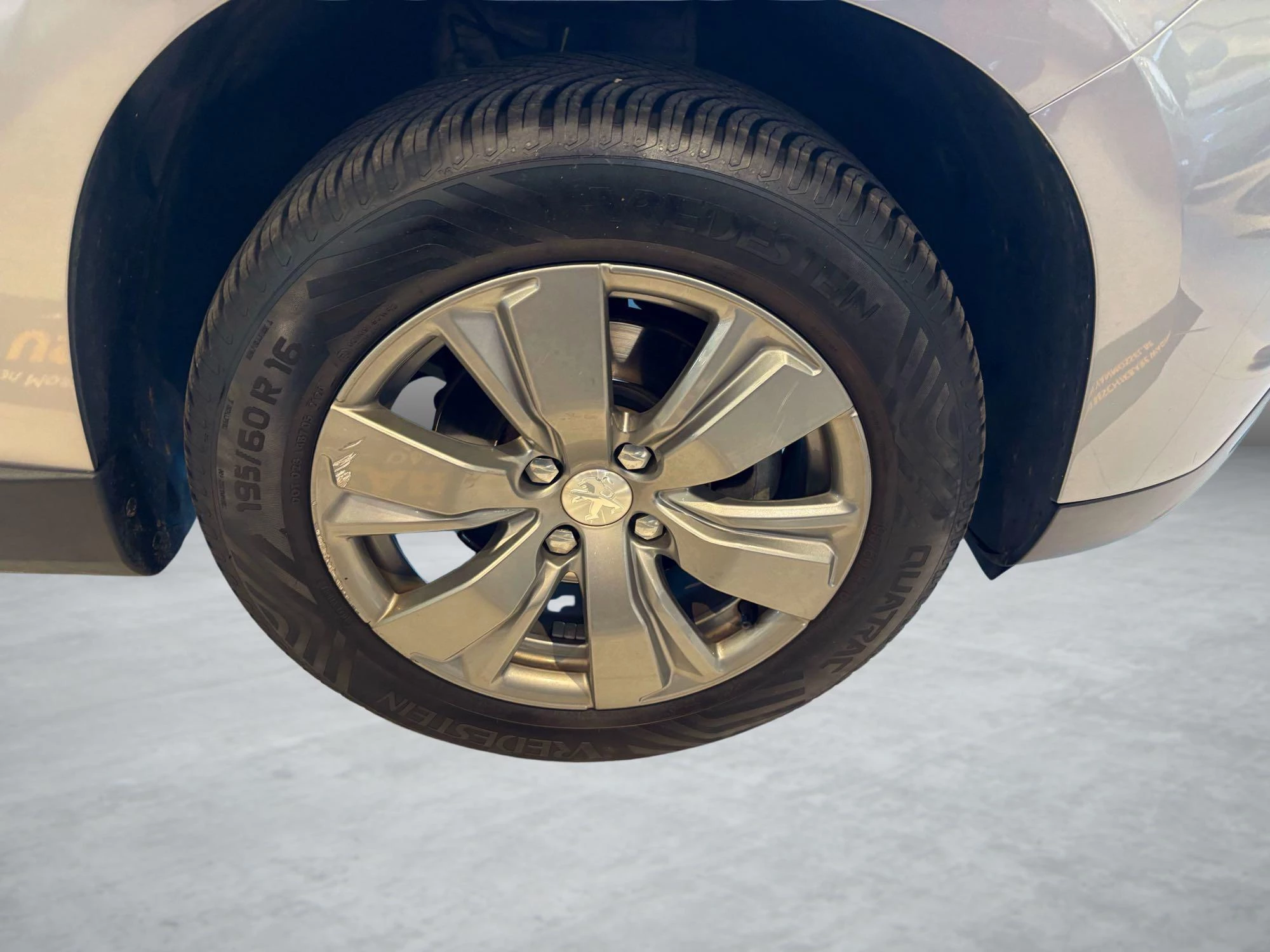 Peugeot 2008 1.2 Puretech 81kW S&S EAT6 Style