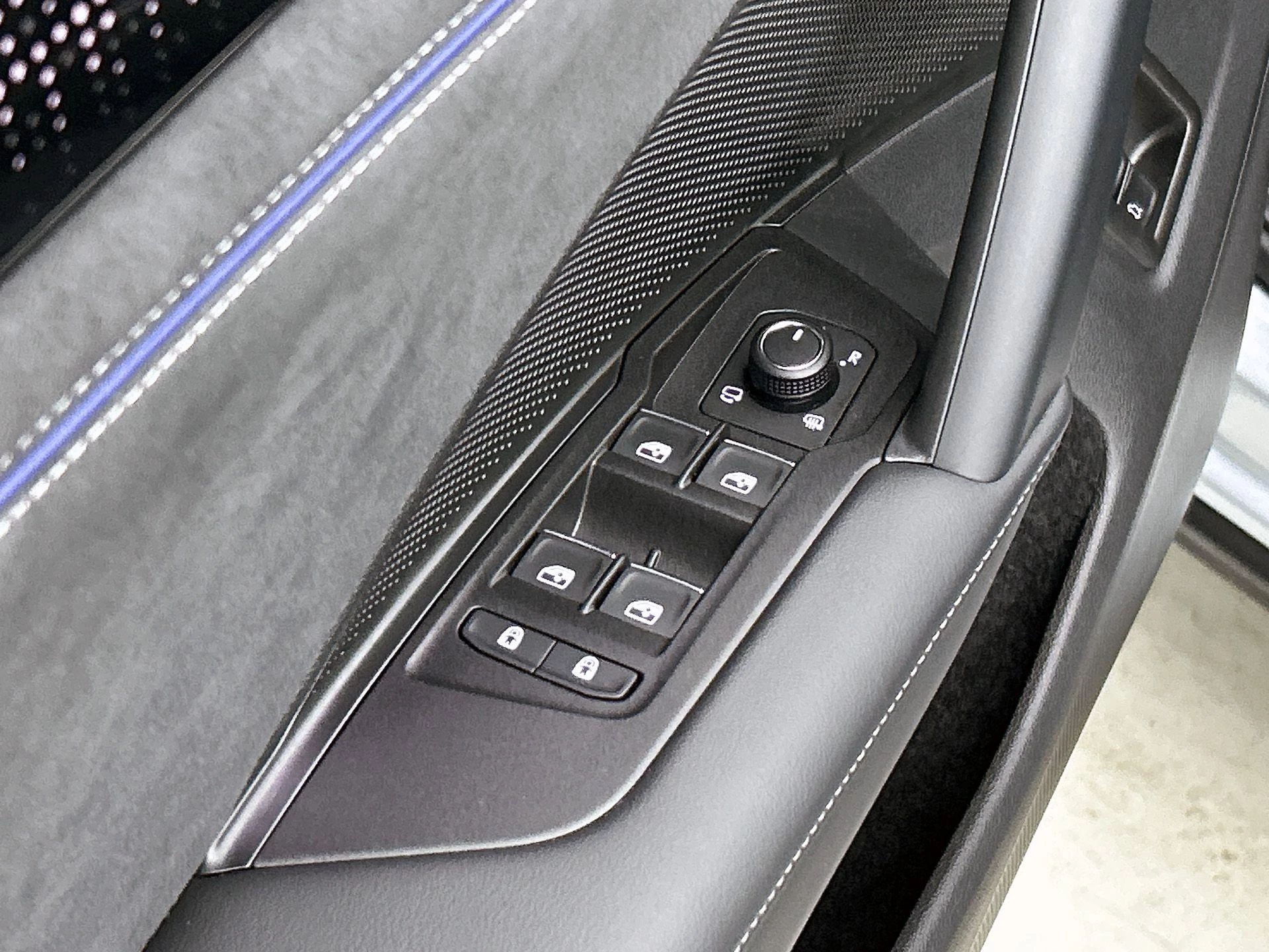 Volkswagen-Tayron-image-37