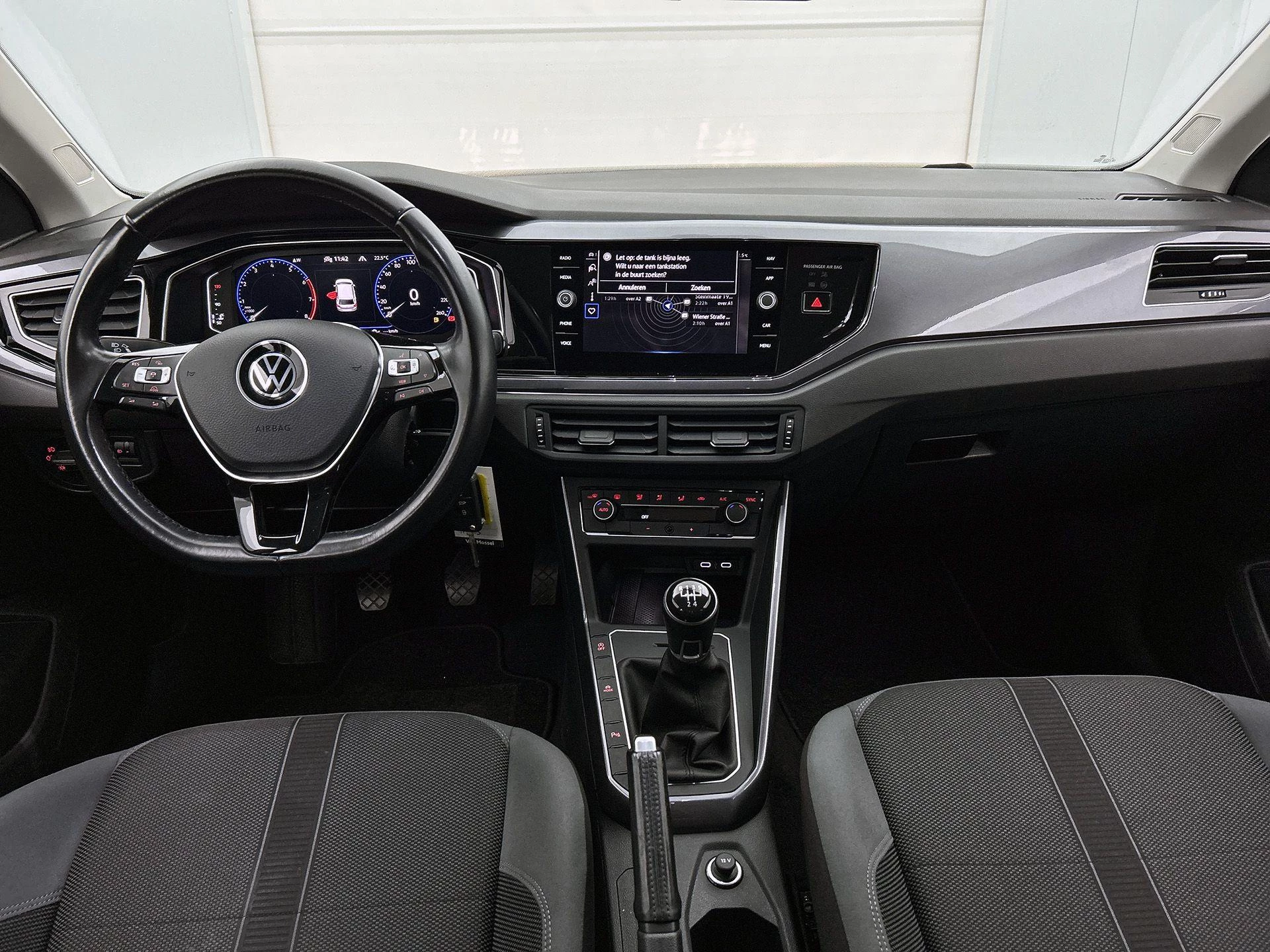 Volkswagen Polo 1.0 TSI Highline Business R