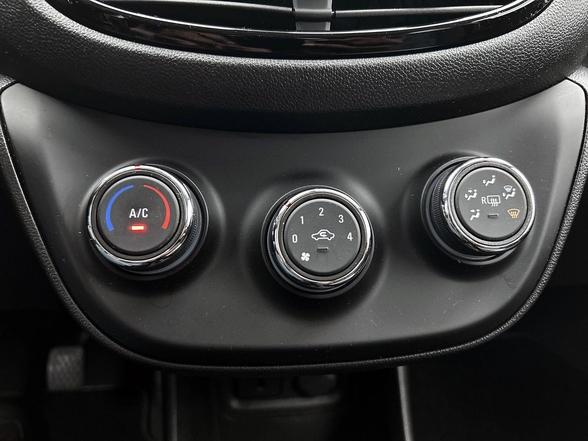 Opel-KARL-image-23