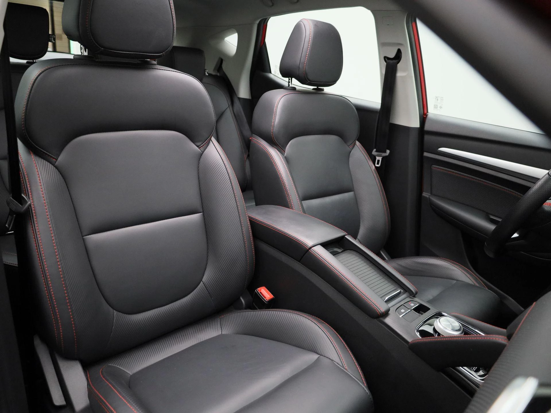 MG ZS EV Long Range Luxury 70 kWh