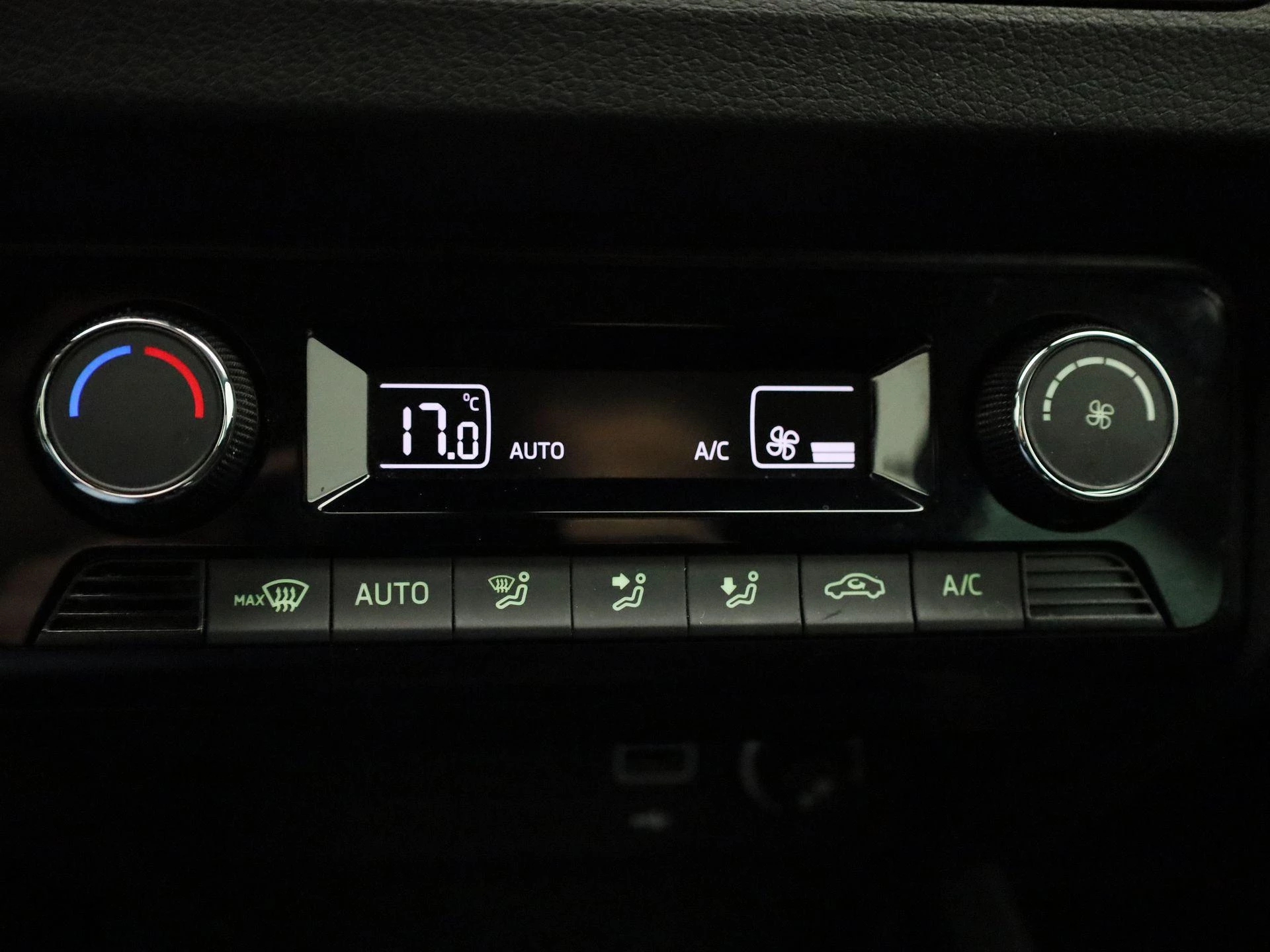 Škoda-Fabia-image-19