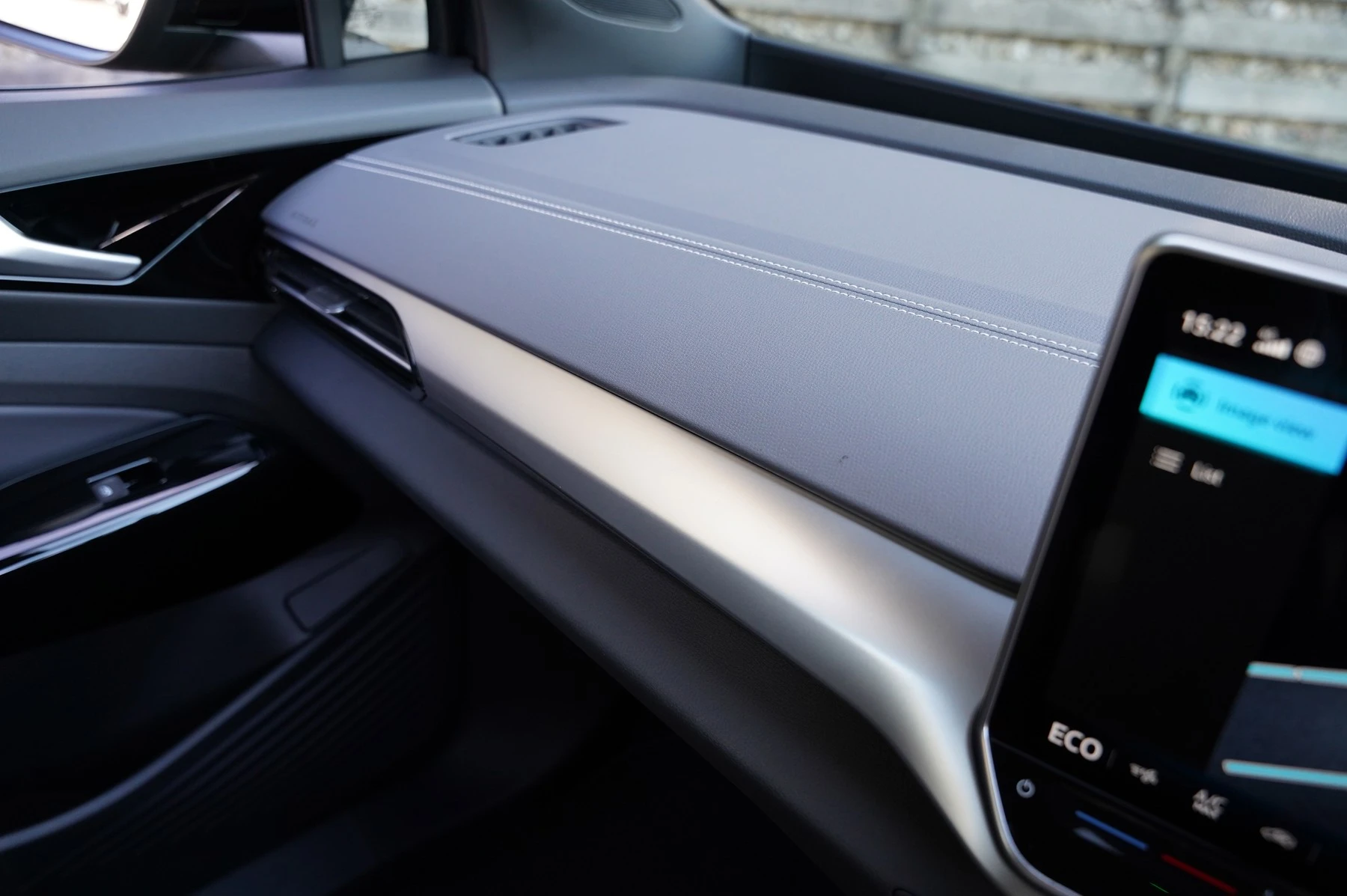 Volkswagen-ID.4-image-23