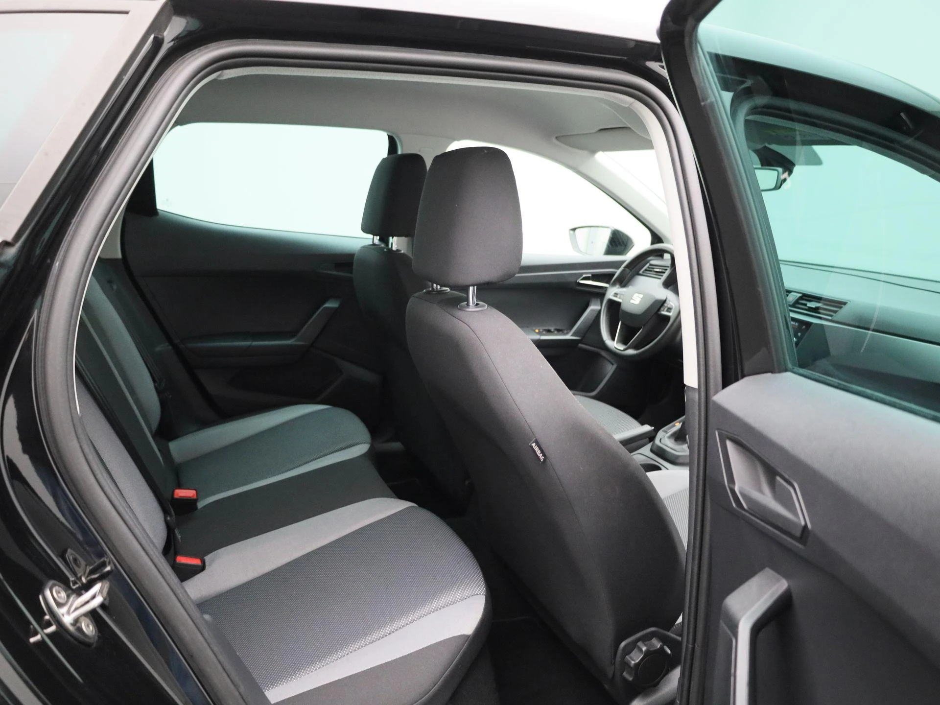 SEAT-Ibiza-image-32