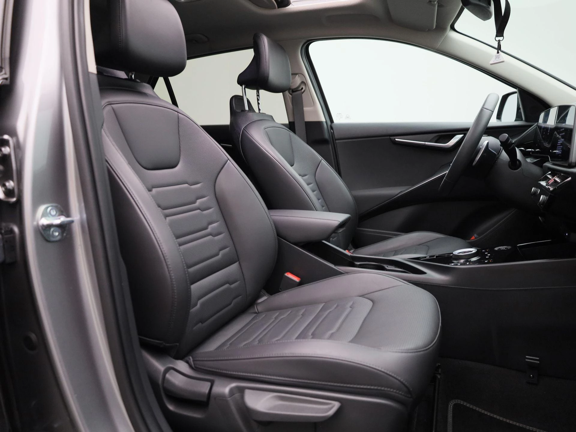 Kia-Niro-image-34