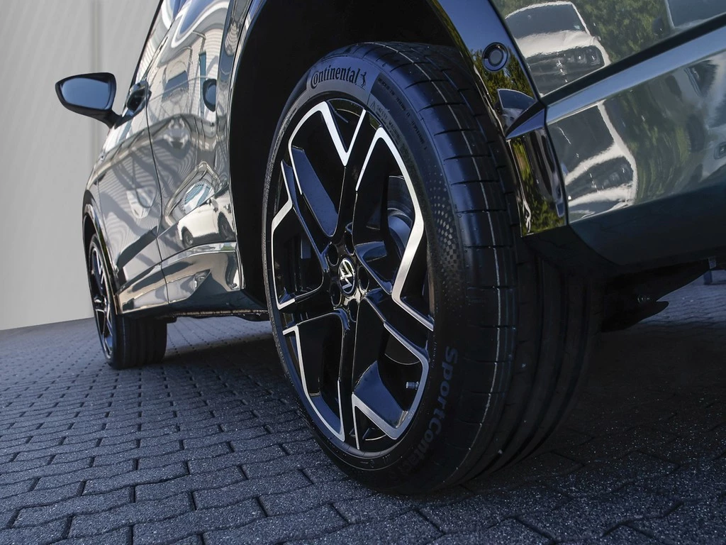 Volkswagen-Tiguan-image-4