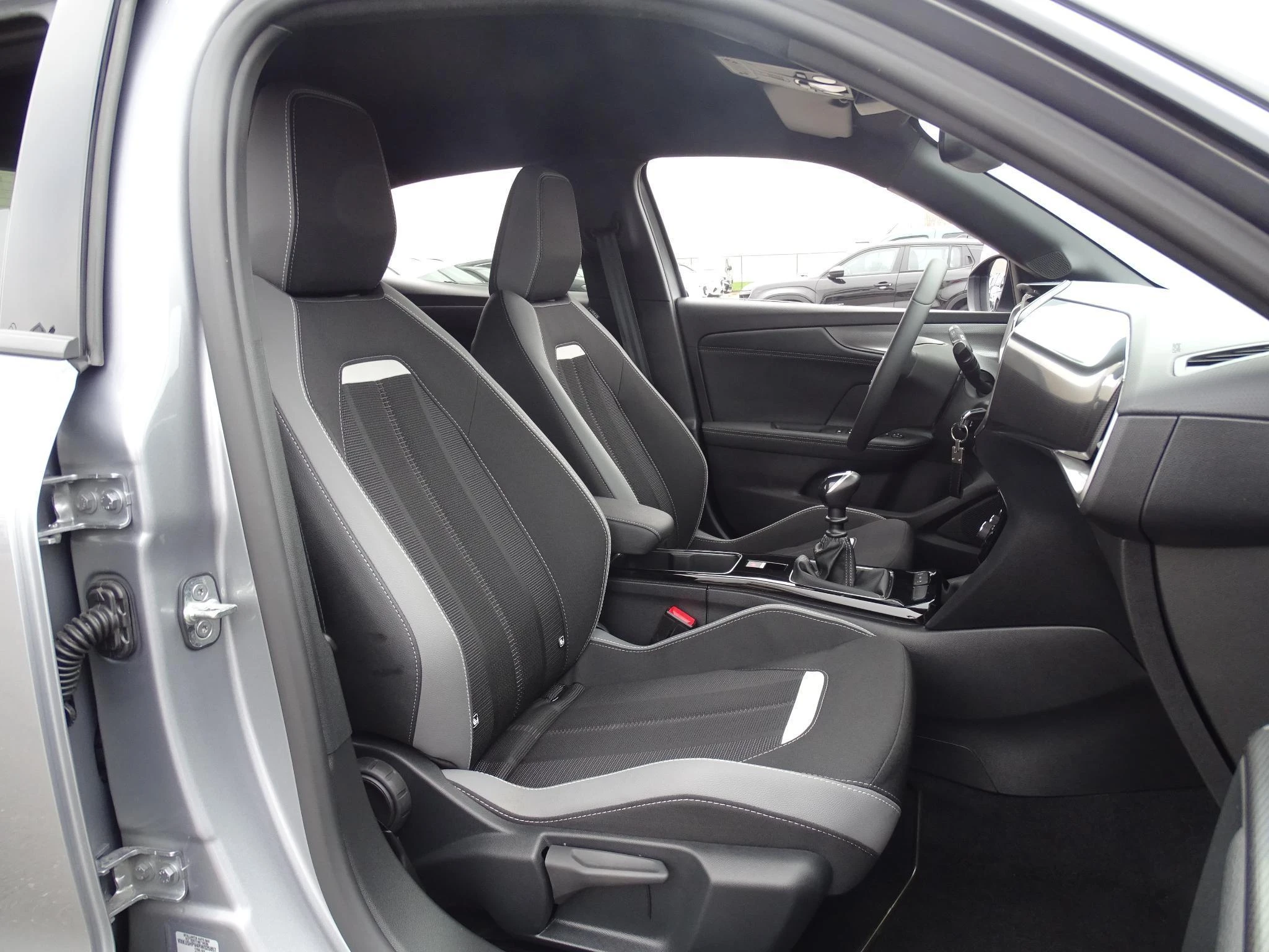 Opel-Mokka-image-11