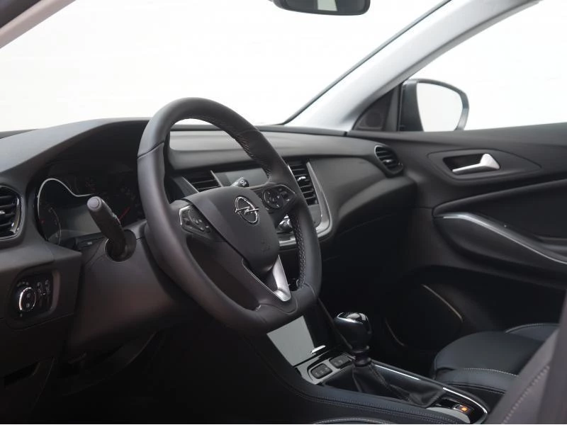 Opel Grandland X 1.6 Turbo S/S AT8 Ultimate