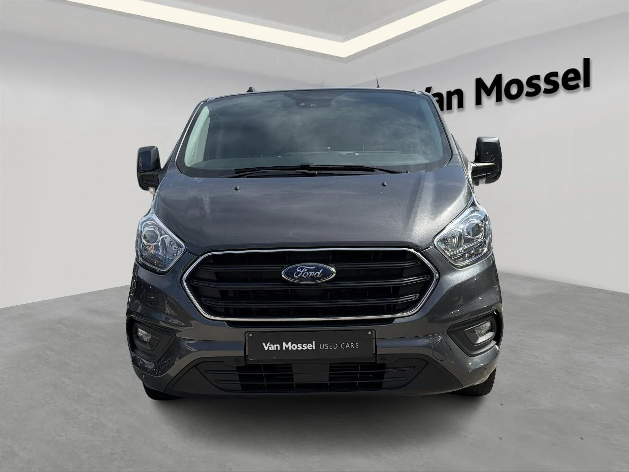 Ford-Transit Custom-image-1