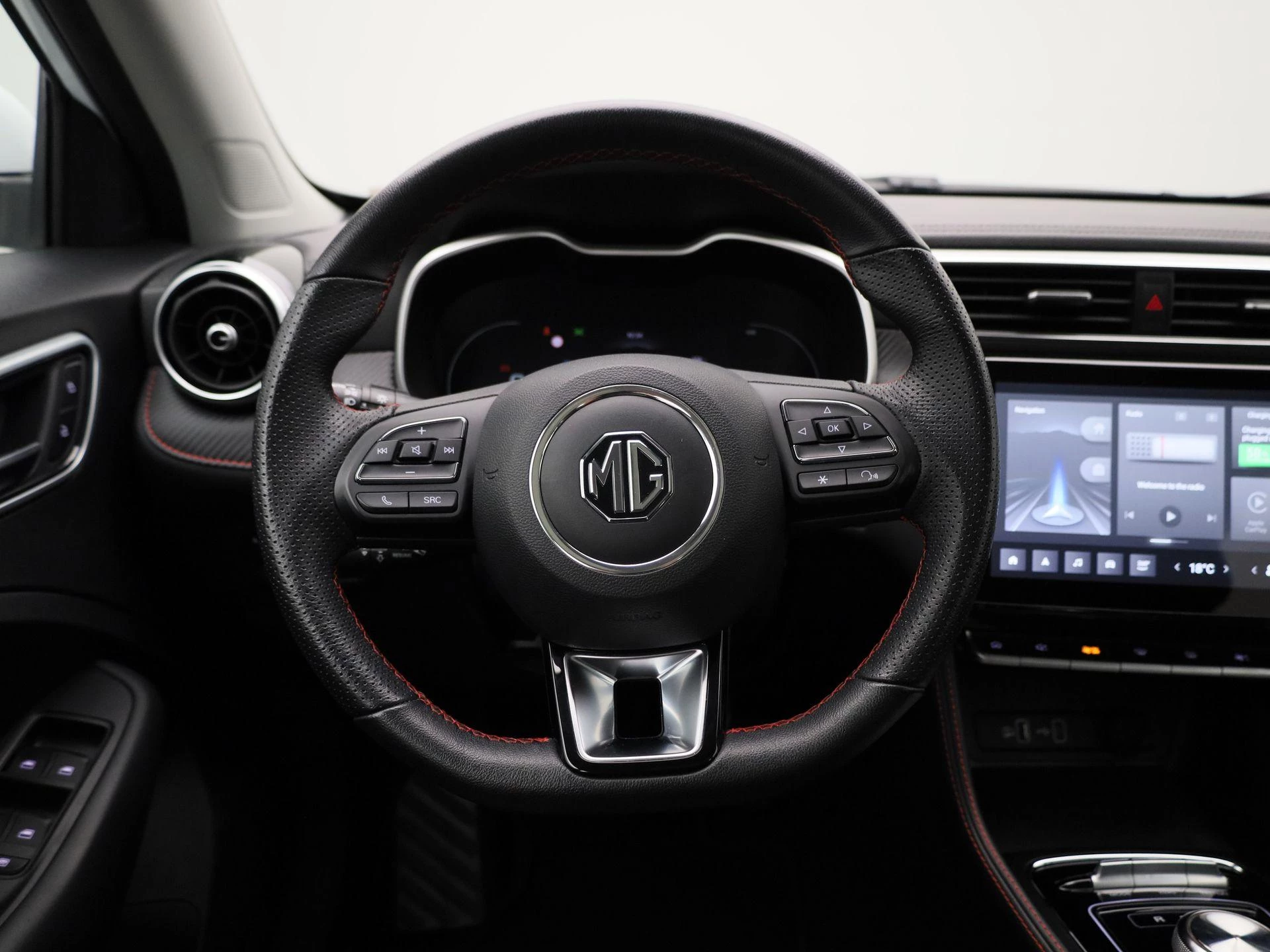 MG ZS EV Long Range Luxury 70 kWh
