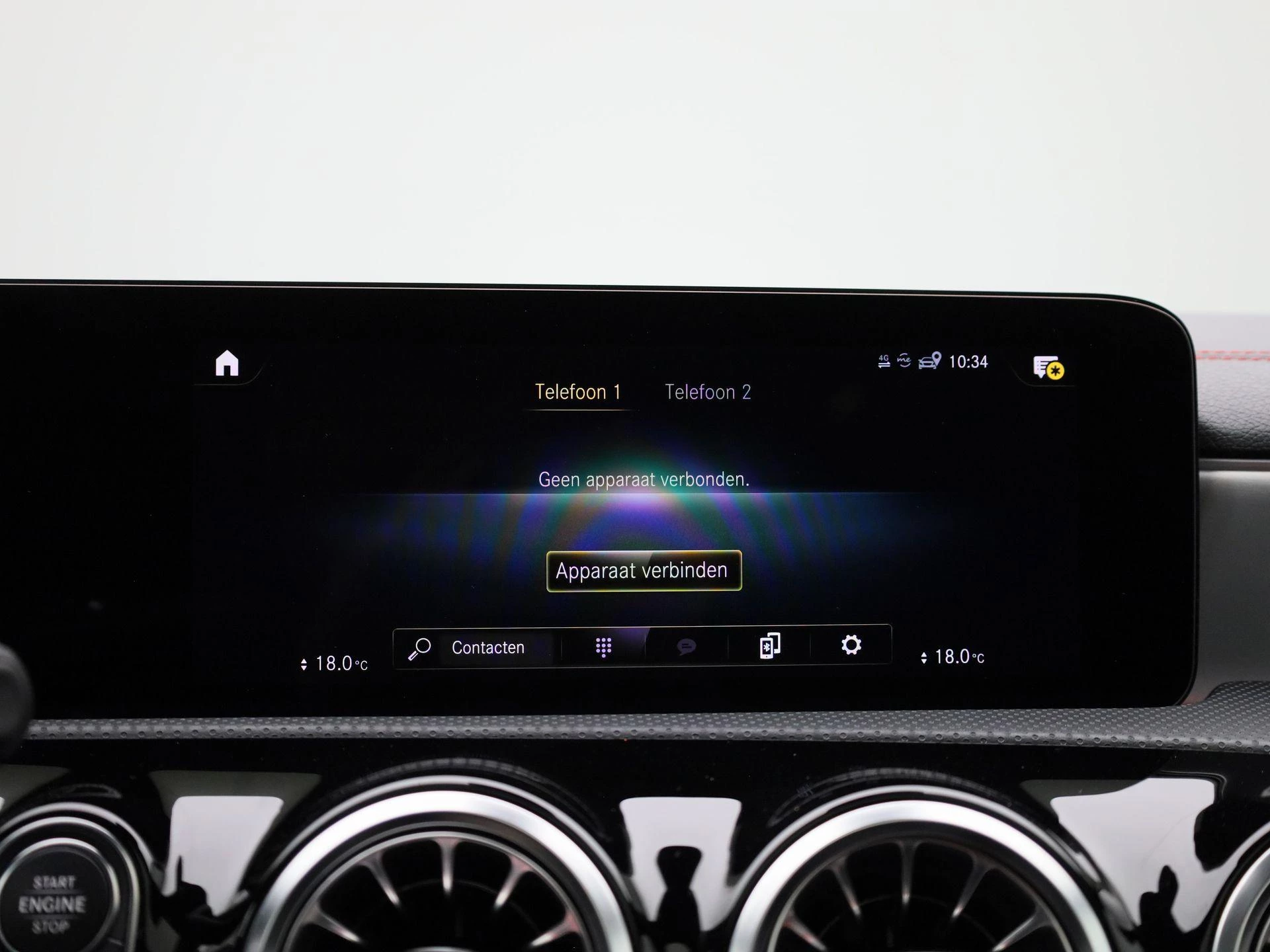 Mercedes-Benz-CLA-image-23