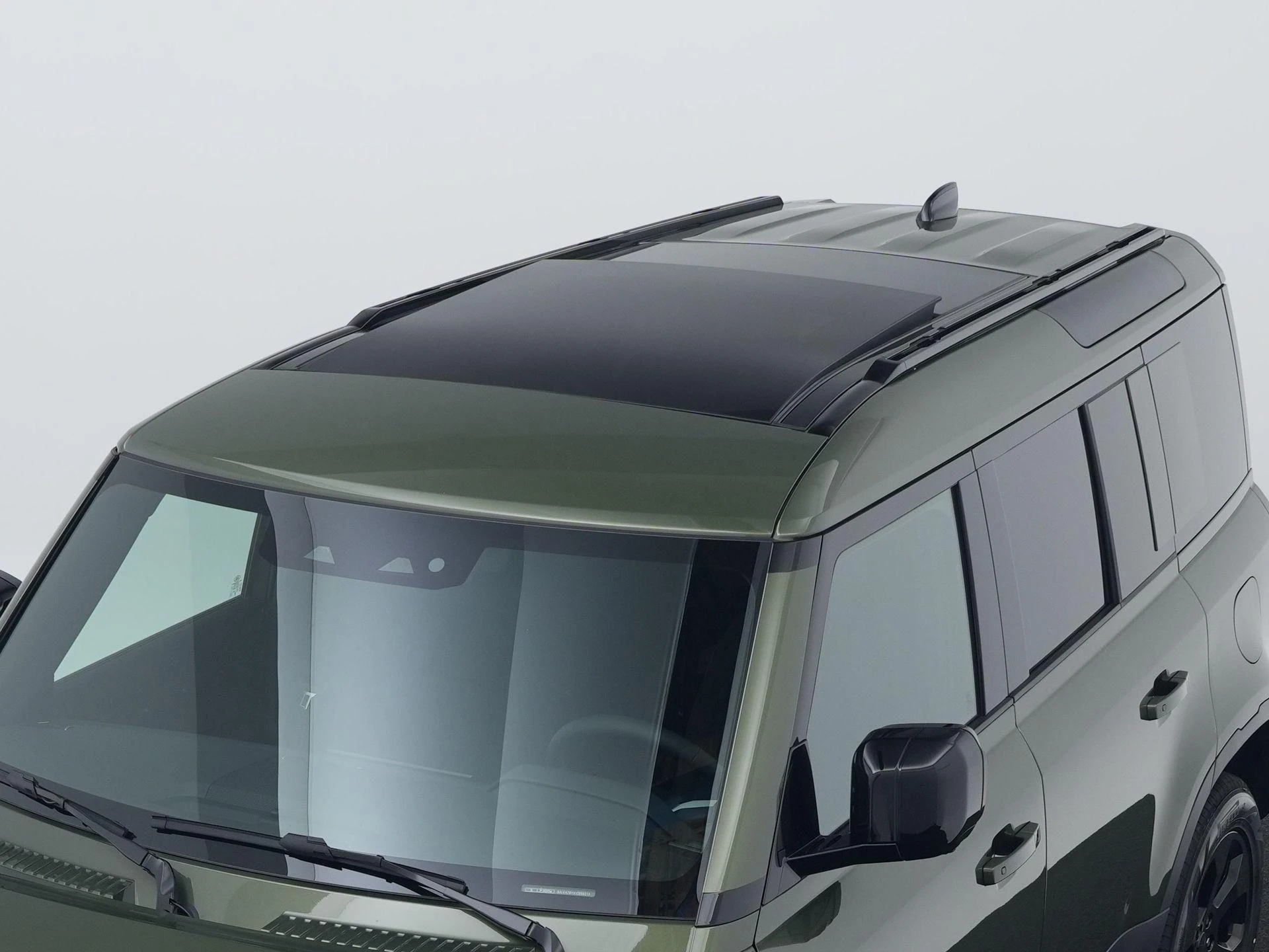 Land Rover-Defender-image-46