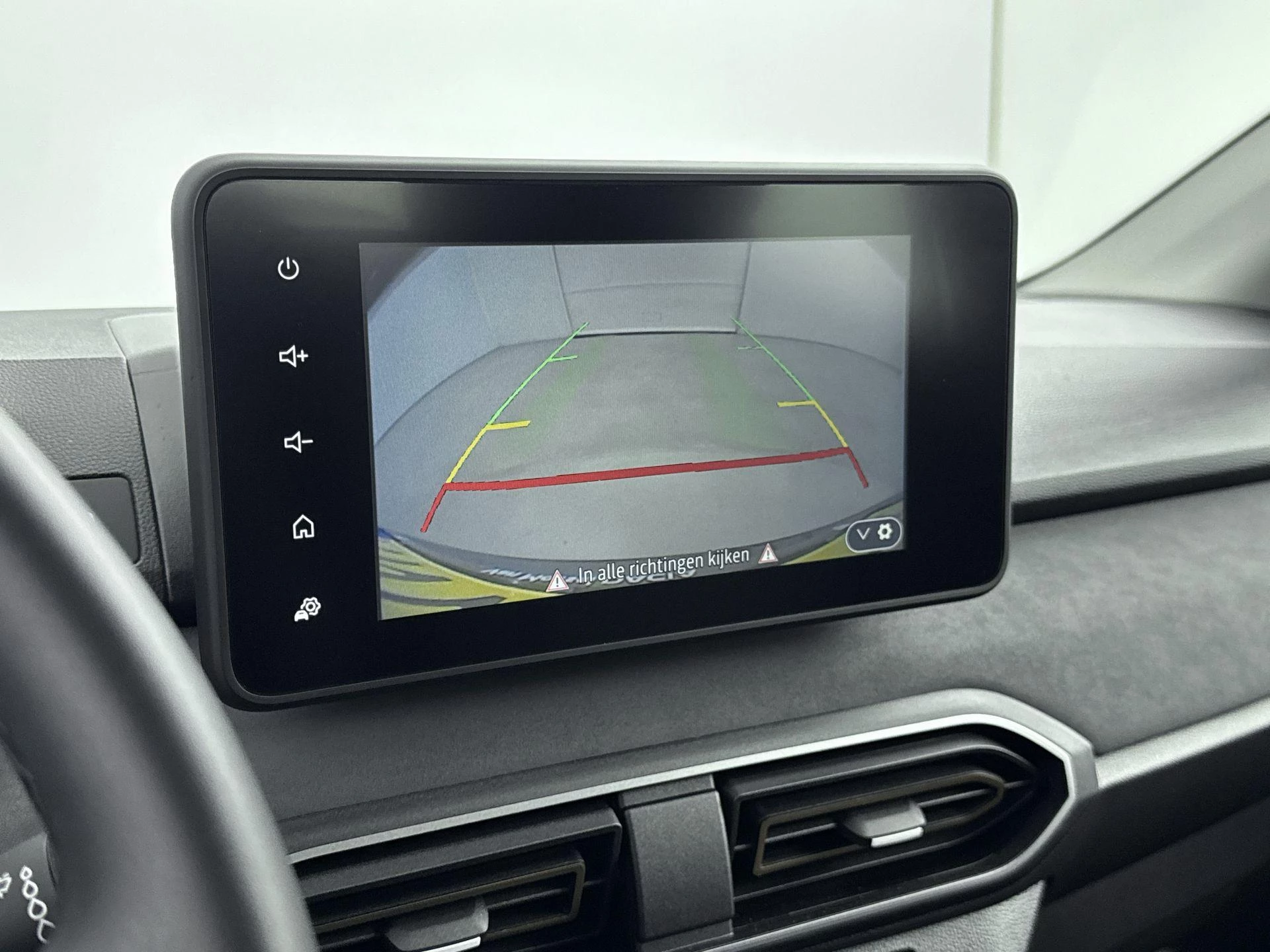 Dacia-Sandero Stepway-image-18