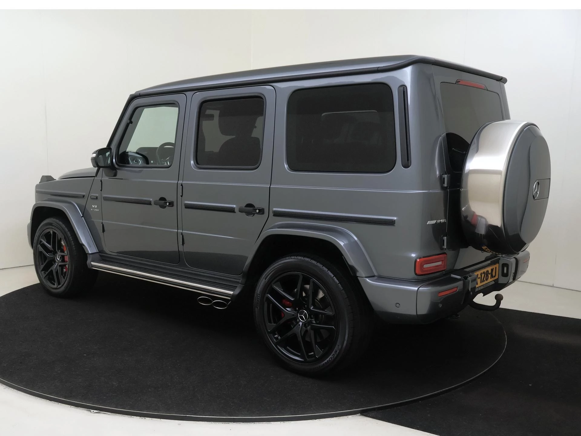 Mercedes-Benz-G-Klasse-image-2