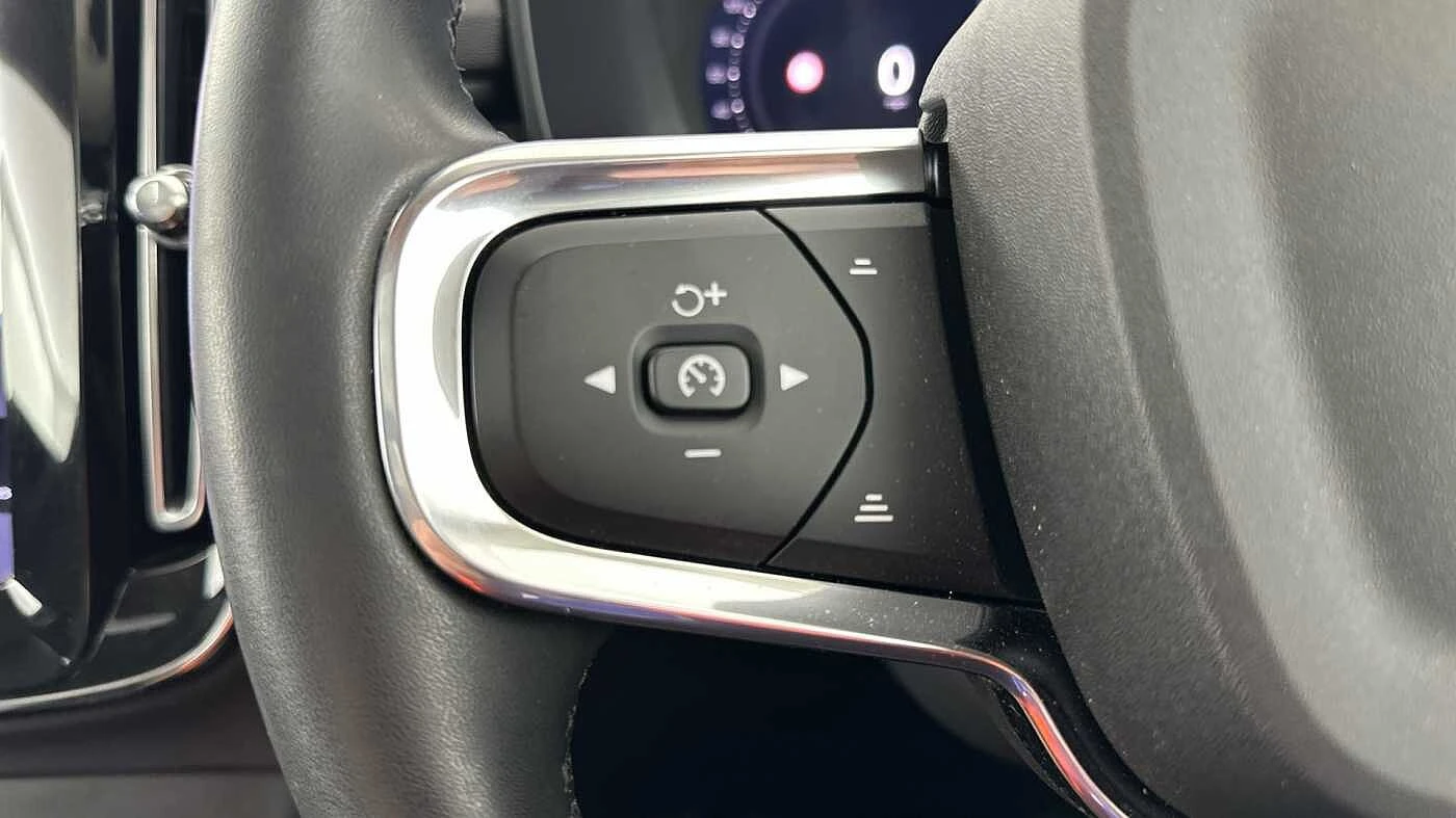 Volvo-XC40-image-17