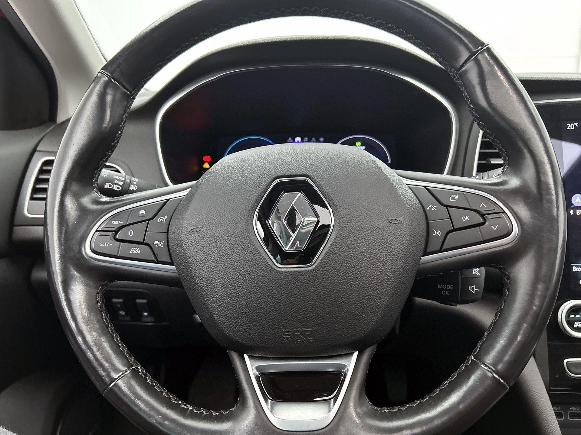 Renault-Megane E-Tech-image-41