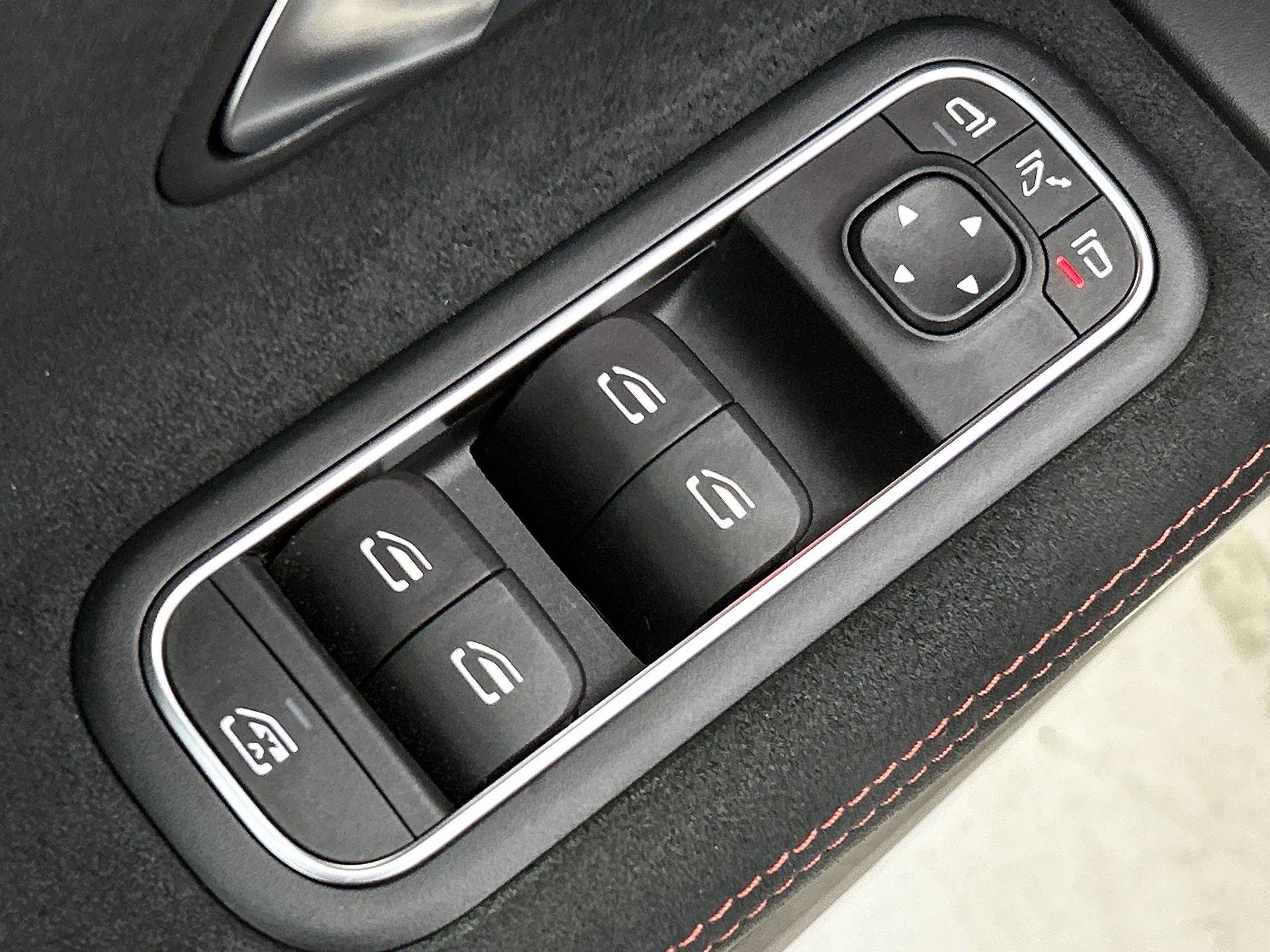 Mercedes-Benz A-Klasse AMG 35 4MATIC Premium Plus
