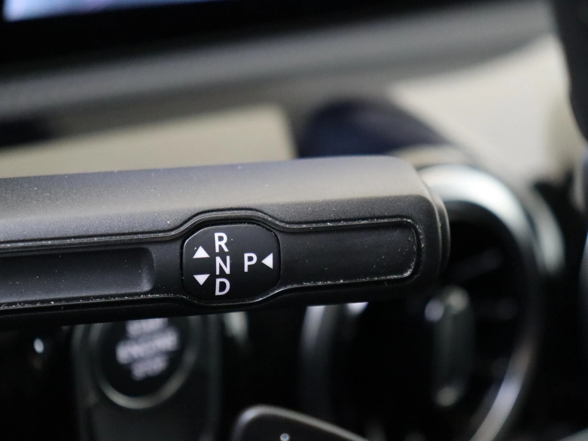 Mercedes-Benz-A-Klasse-image-13