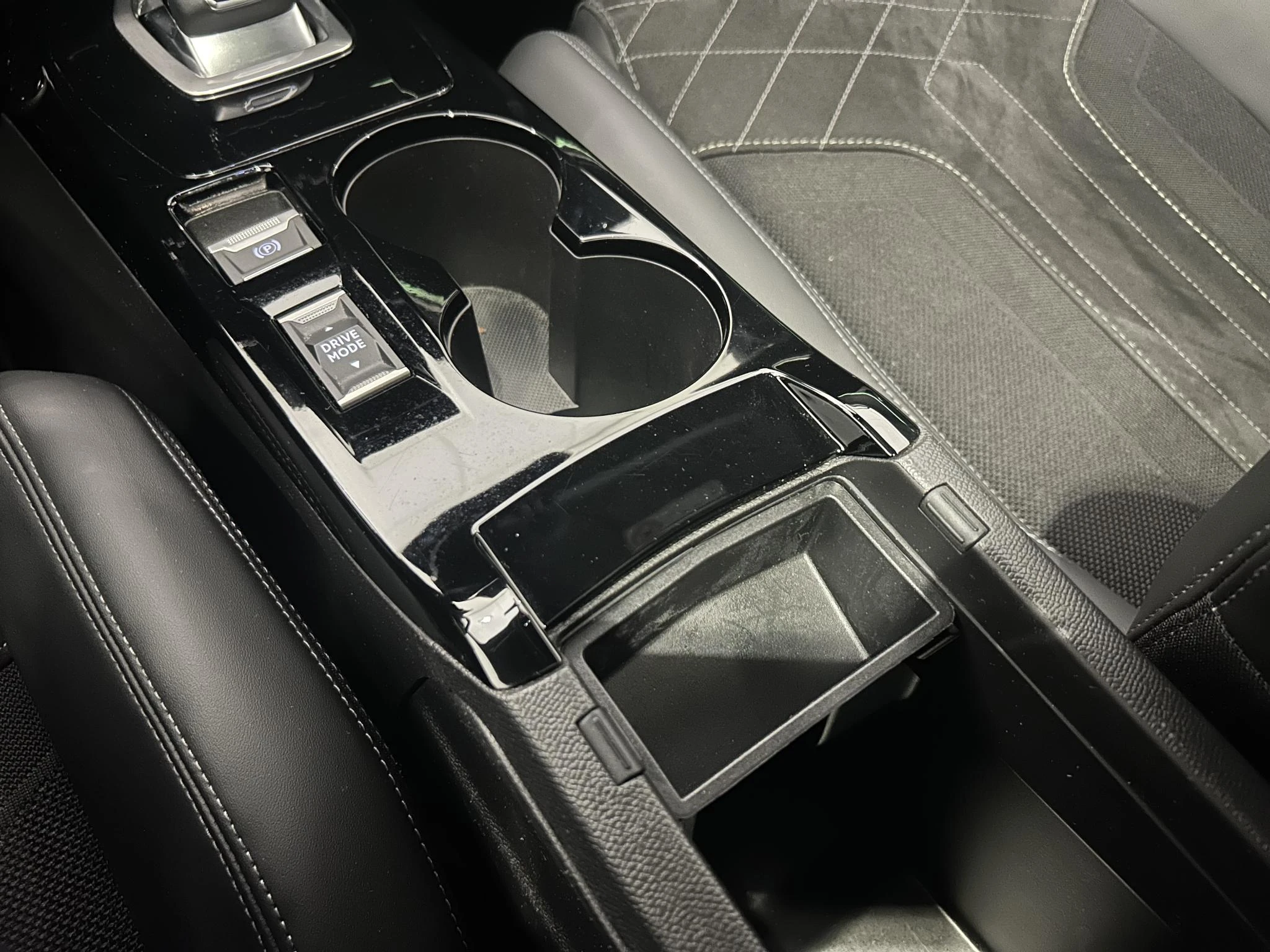 Peugeot-2008-image-18