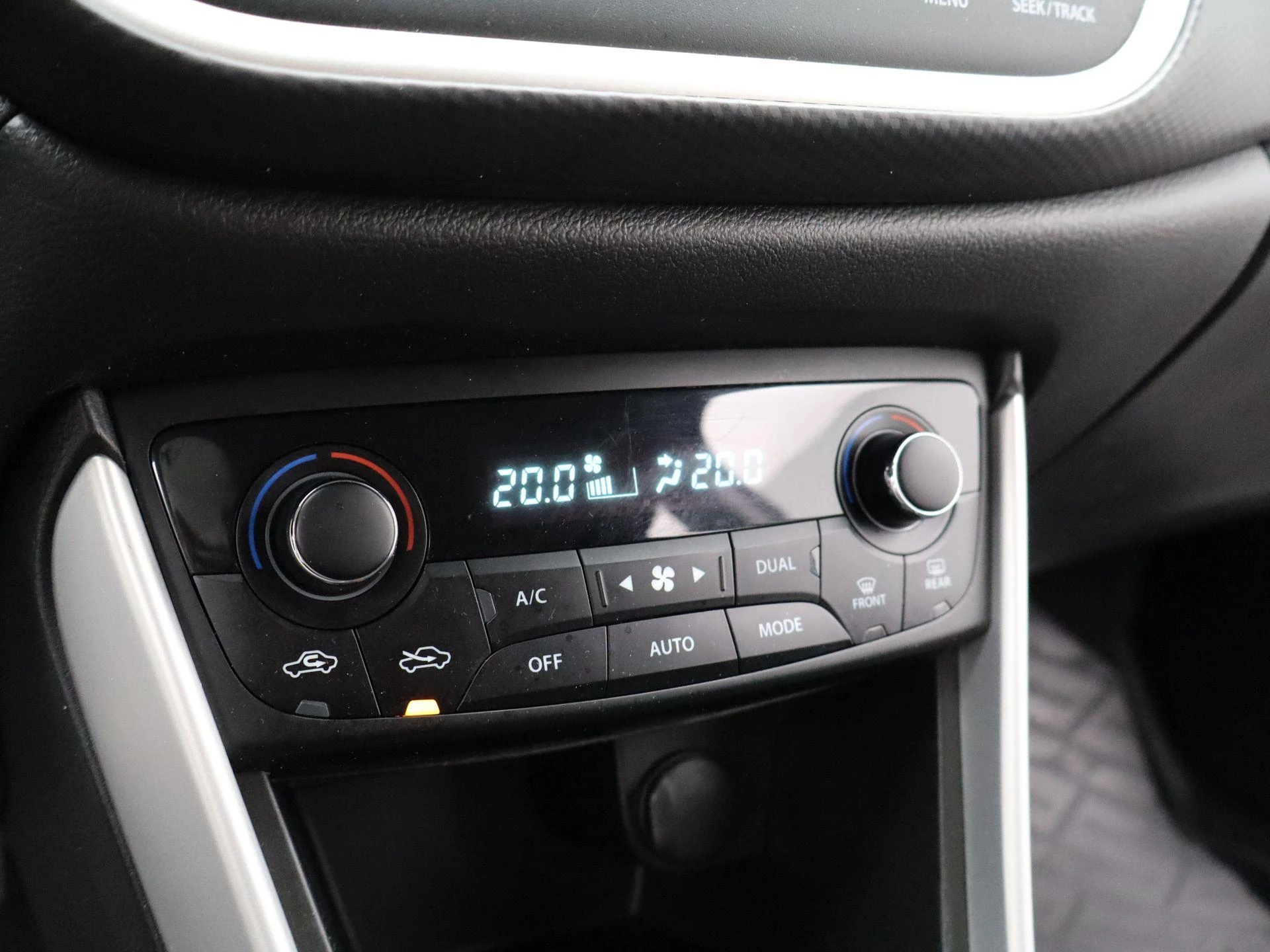 Suzuki-S-Cross-image-30