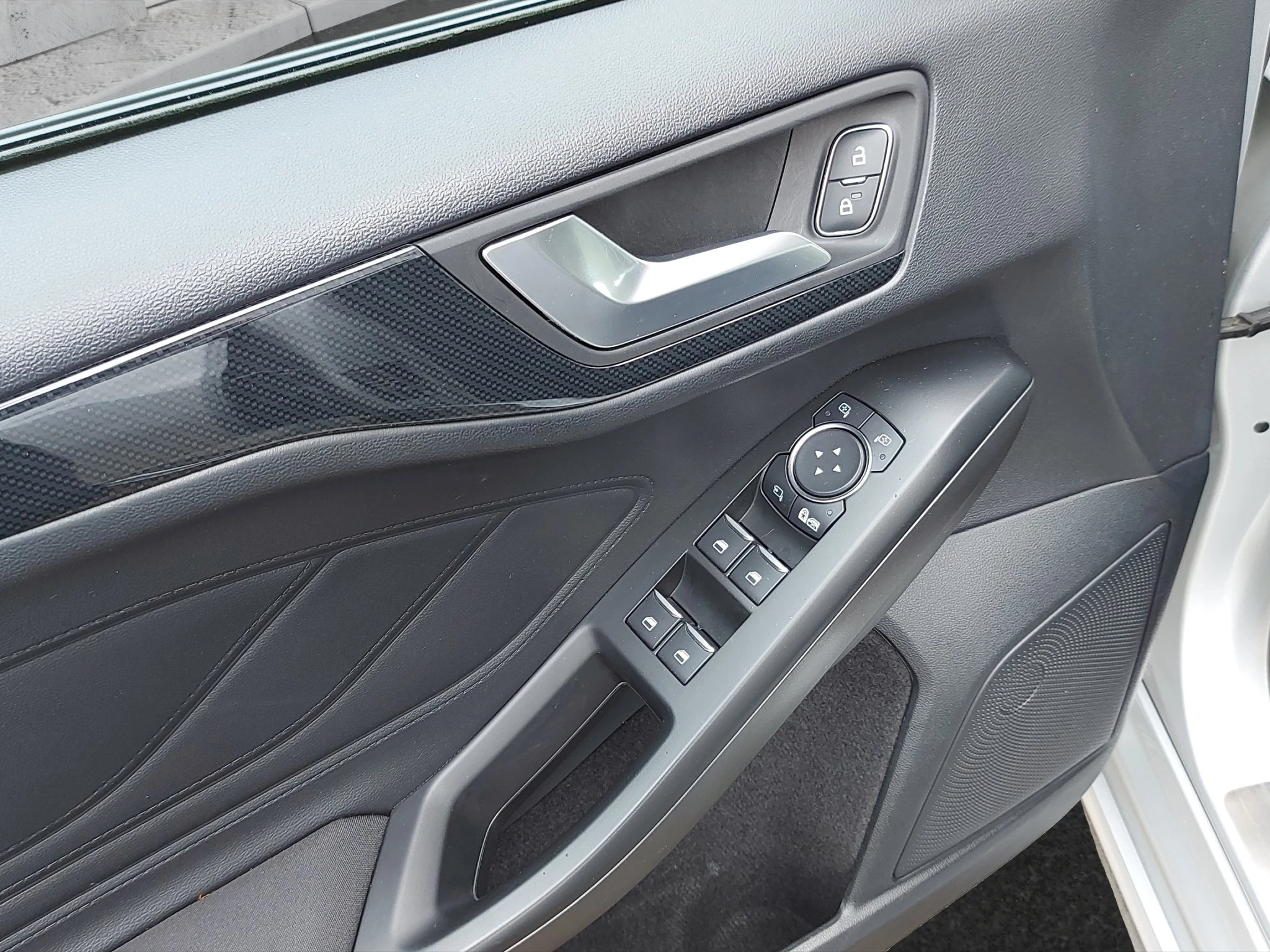 Ford-Focus-image-16