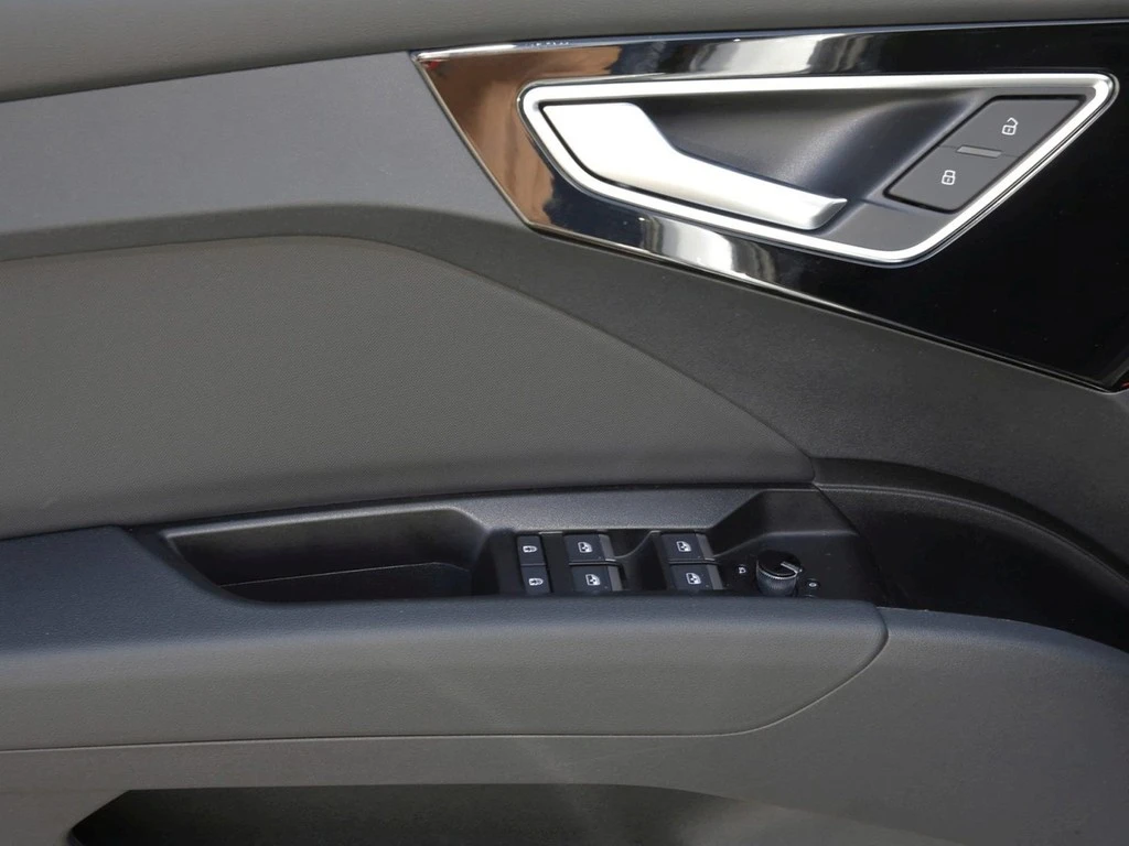 Audi-Q4 Sportback e-tron-image-17