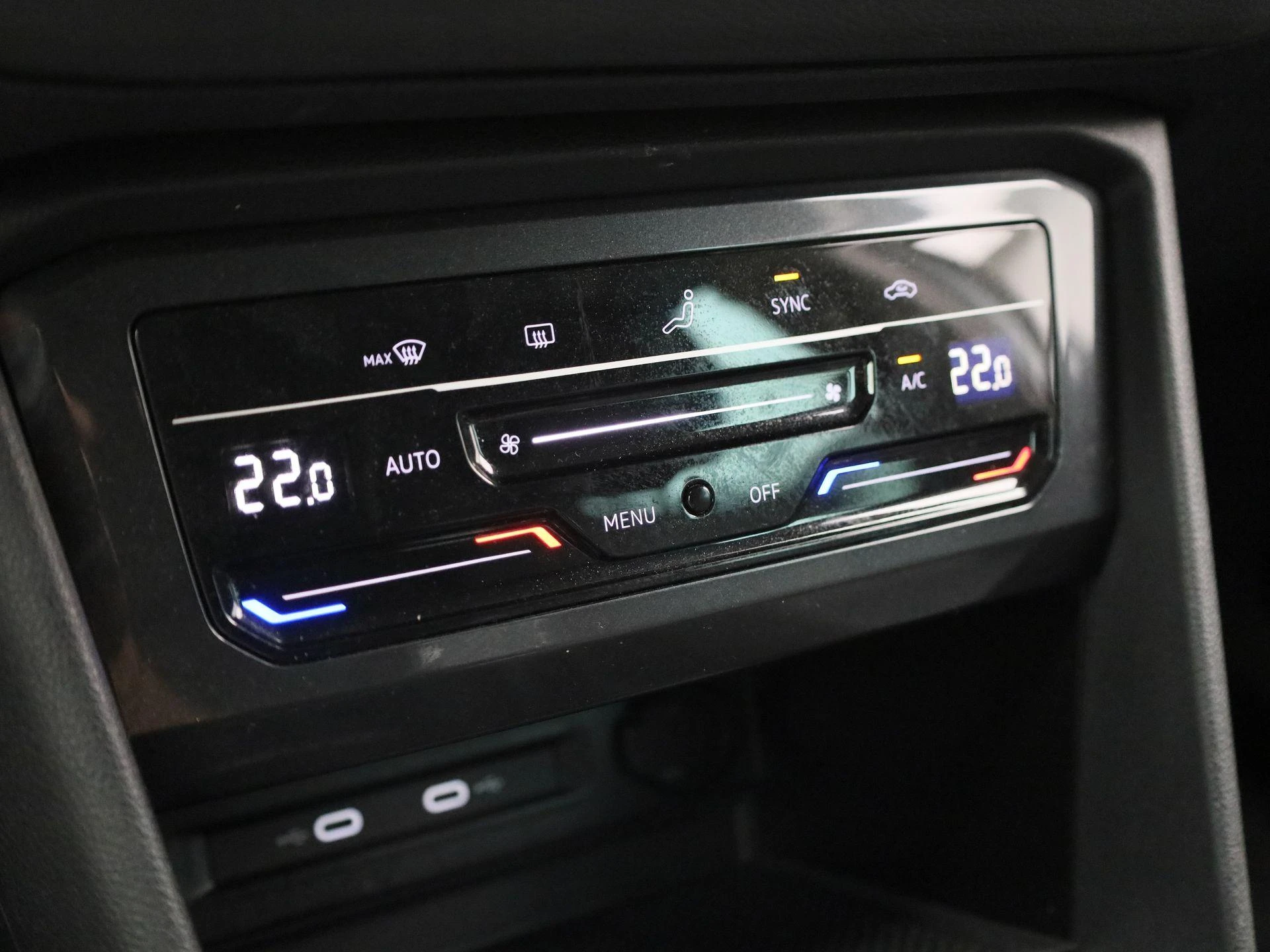 Volkswagen-Tiguan-image-31
