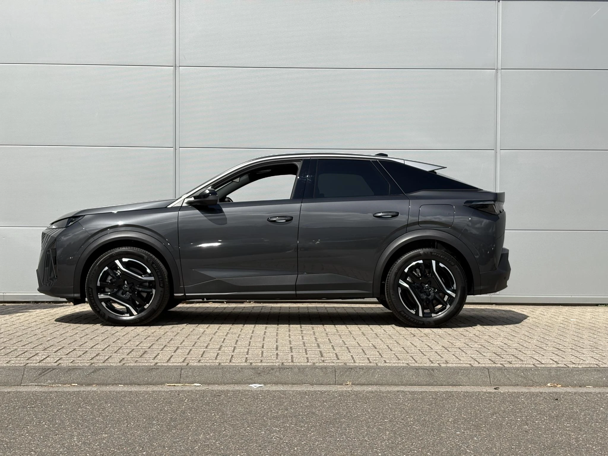 Peugeot-3008-image-2