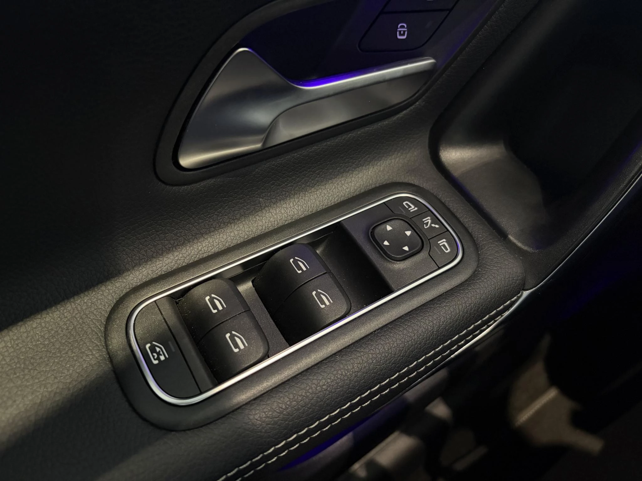 Mercedes-Benz-A-Klasse-image-18