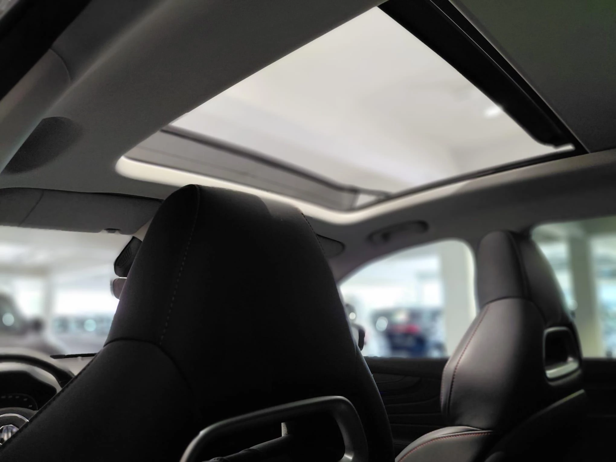 MG EHS 1.5T Luxury