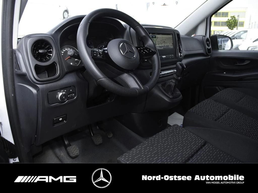 Mercedes-Benz-Vito-image-5