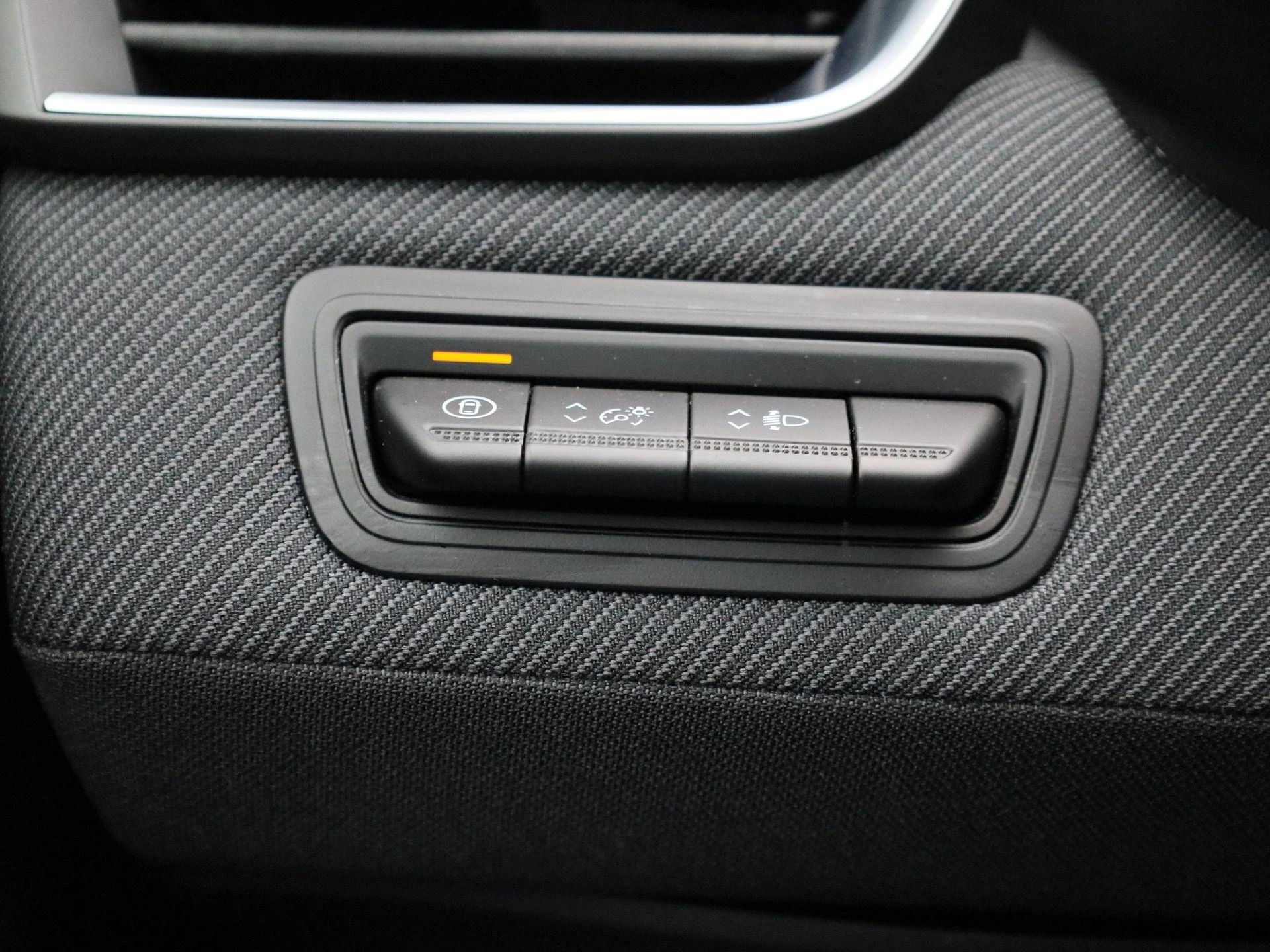 Renault-Clio-image-22