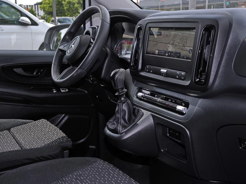 Mercedes-Benz-Vito 116-image-9