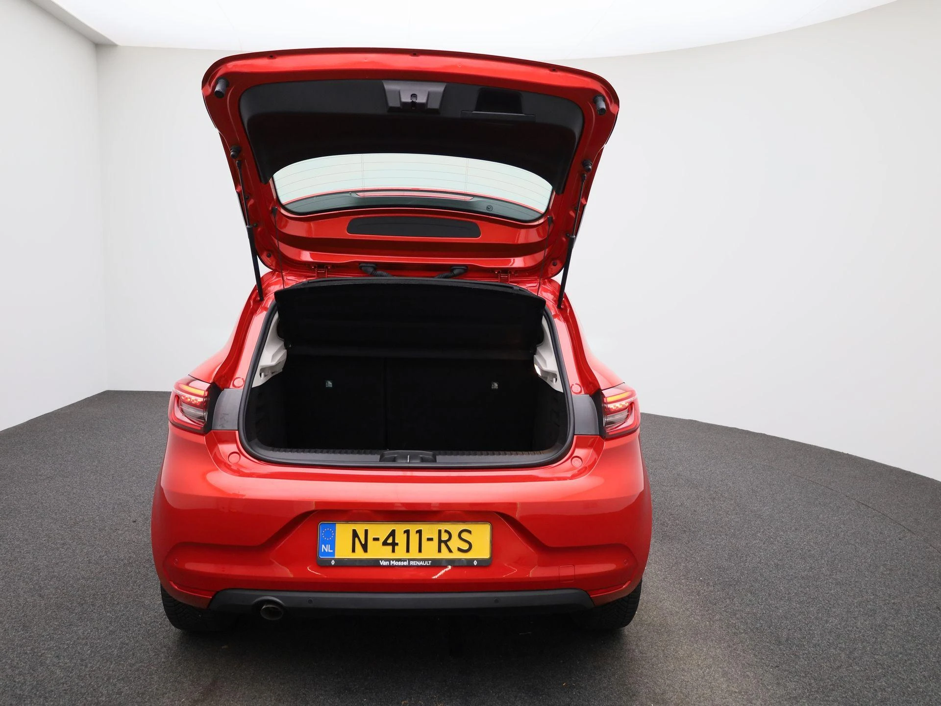 Renault-Clio-image-10