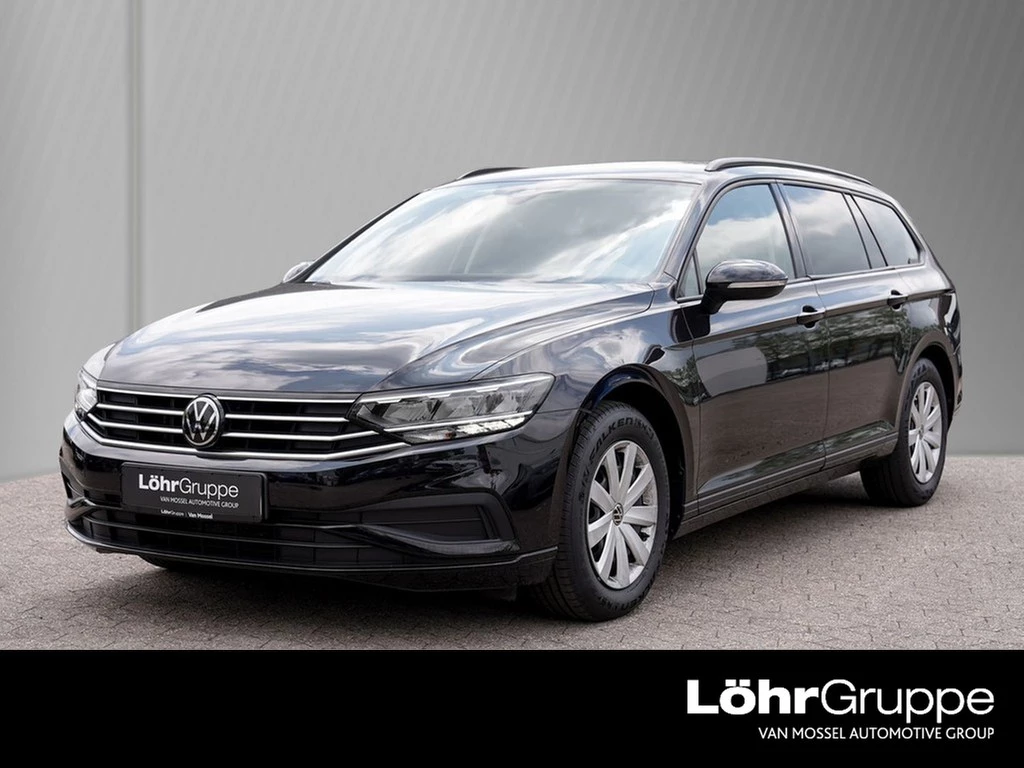 Volkswagen-Passat-image-0