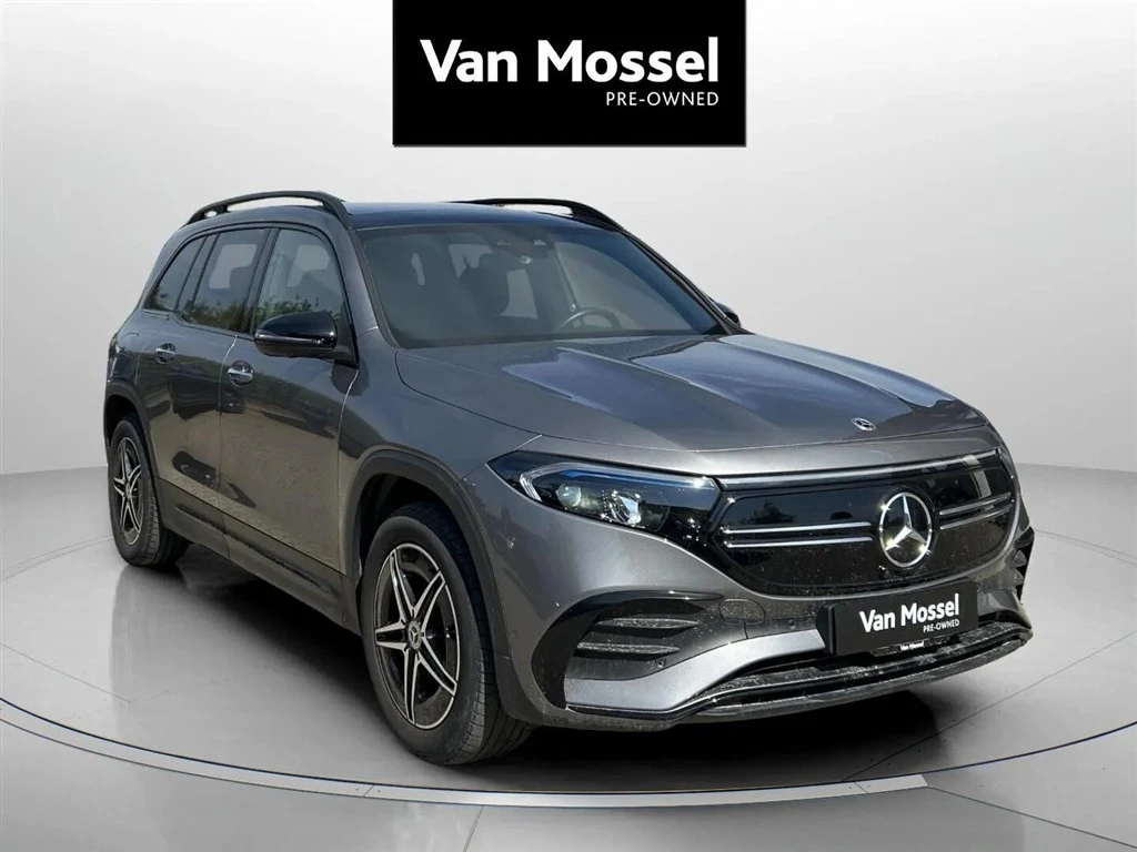 Mercedes-Benz-EQB-image-2