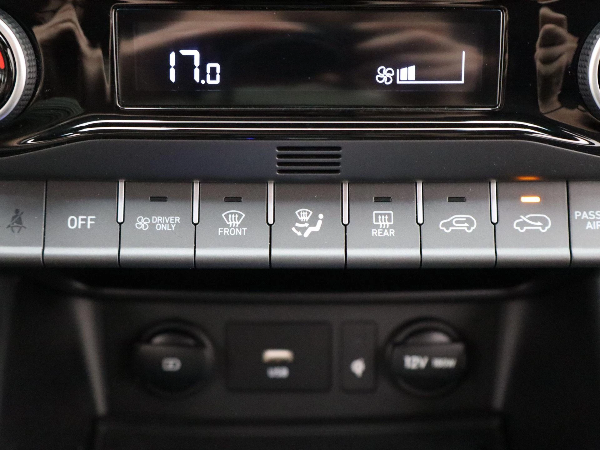 Hyundai-Kona-image-19
