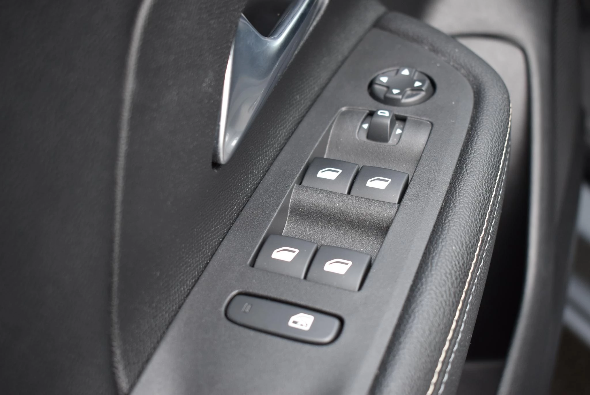 Opel-Mokka-image-17